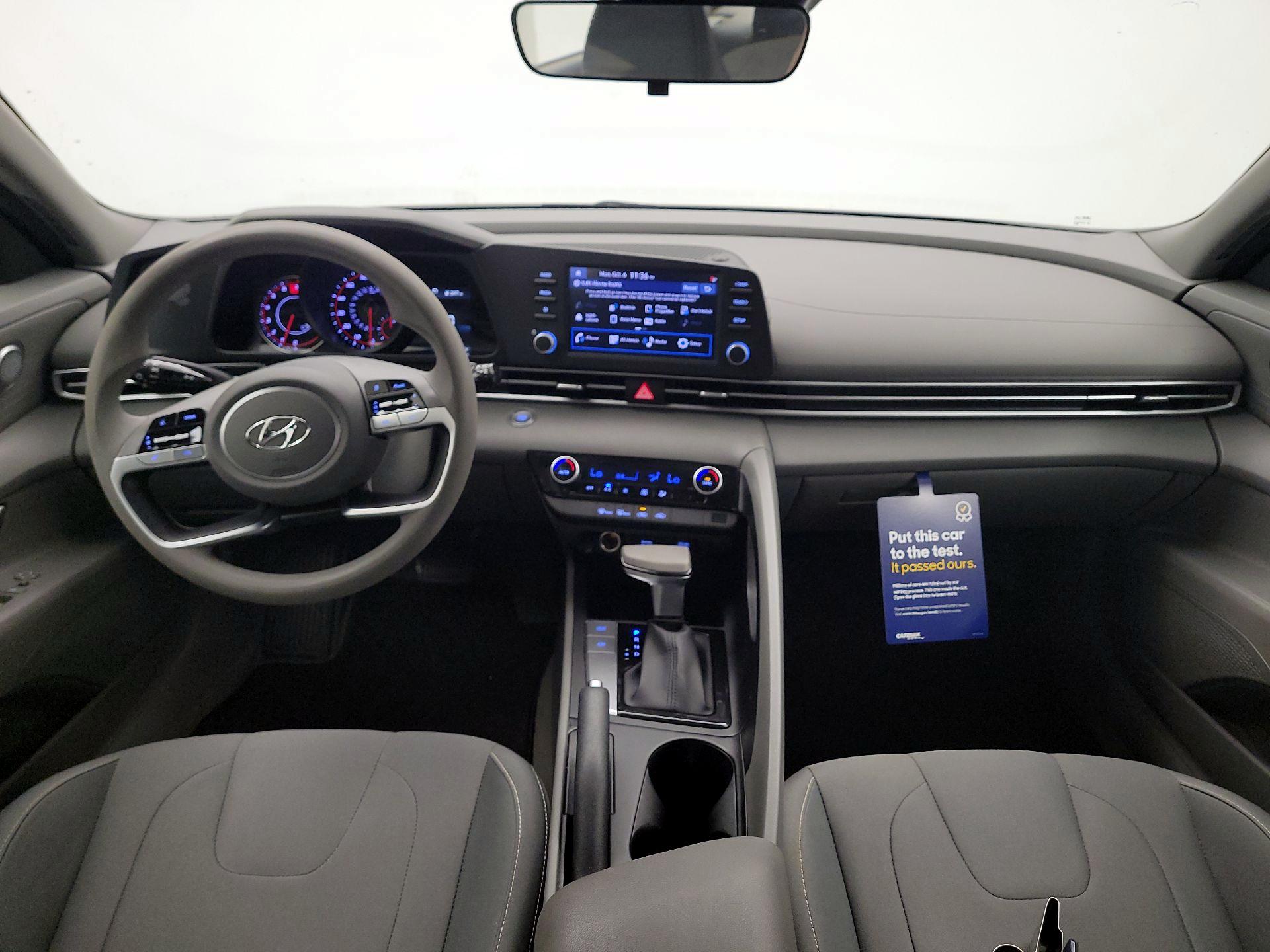 Thumbnail: 2022 Hyundai Elantra - 9