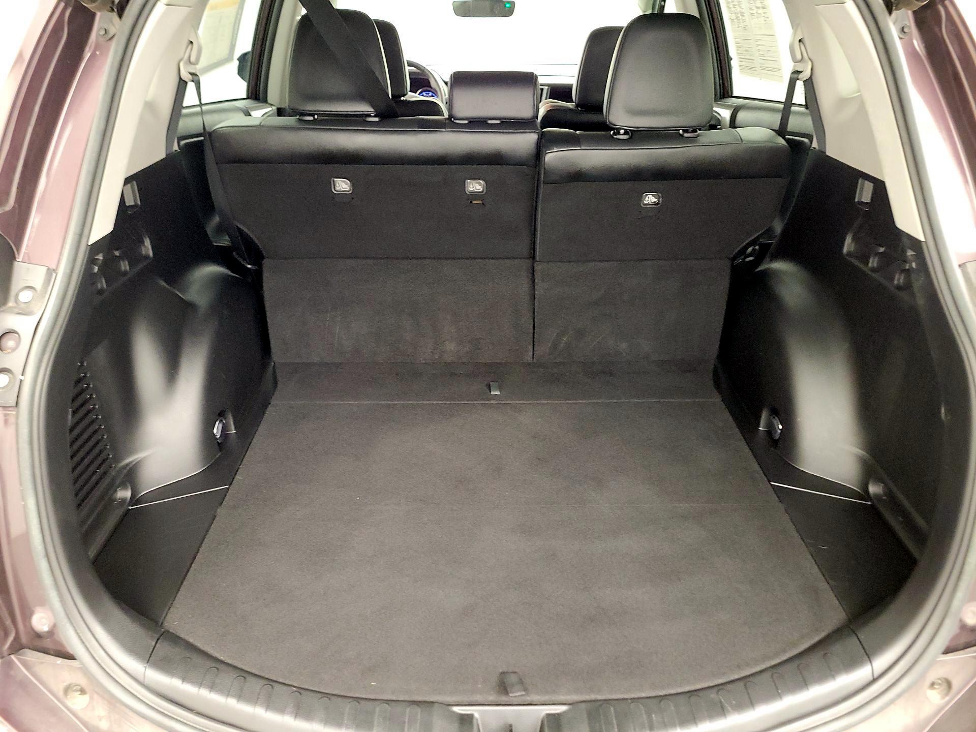 Thumbnail: 2018 Toyota RAV4 - 20