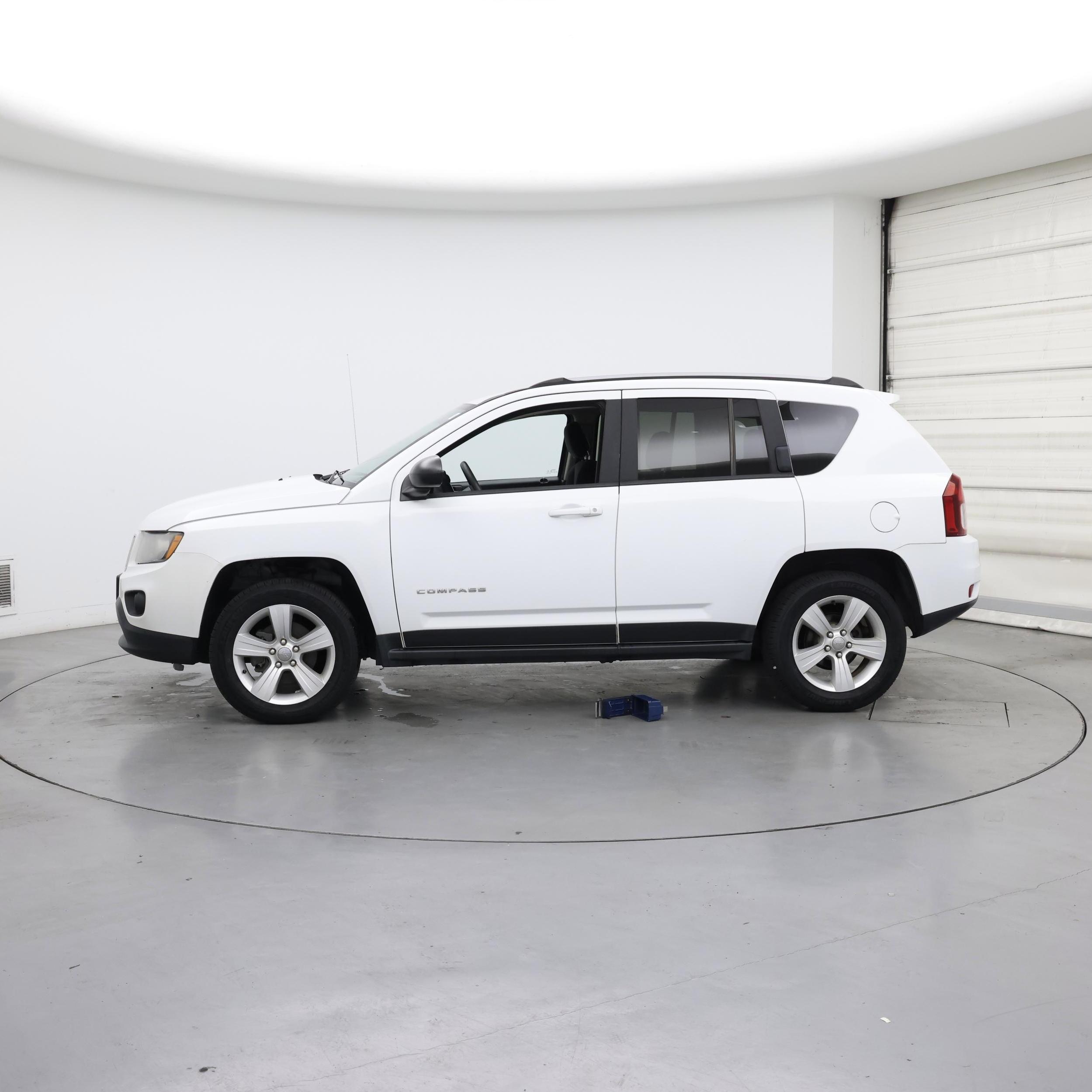 Thumbnail: 2016 Jeep Compass - 3