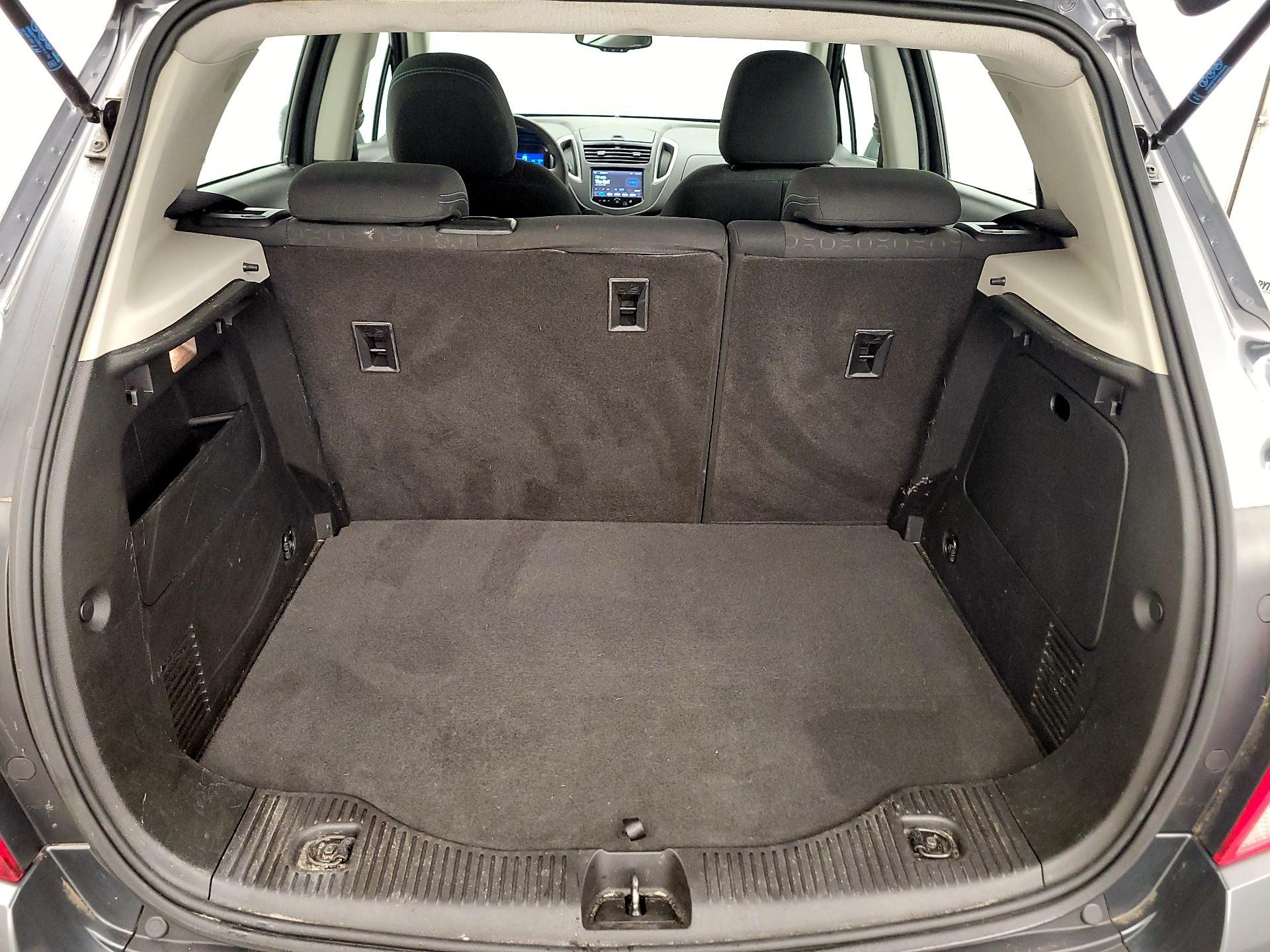 Thumbnail: 2016 Chevrolet Trax - 18