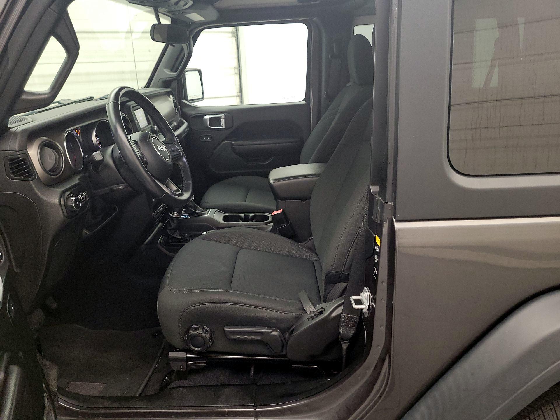 Thumbnail: 2020 Jeep Wrangler - 11