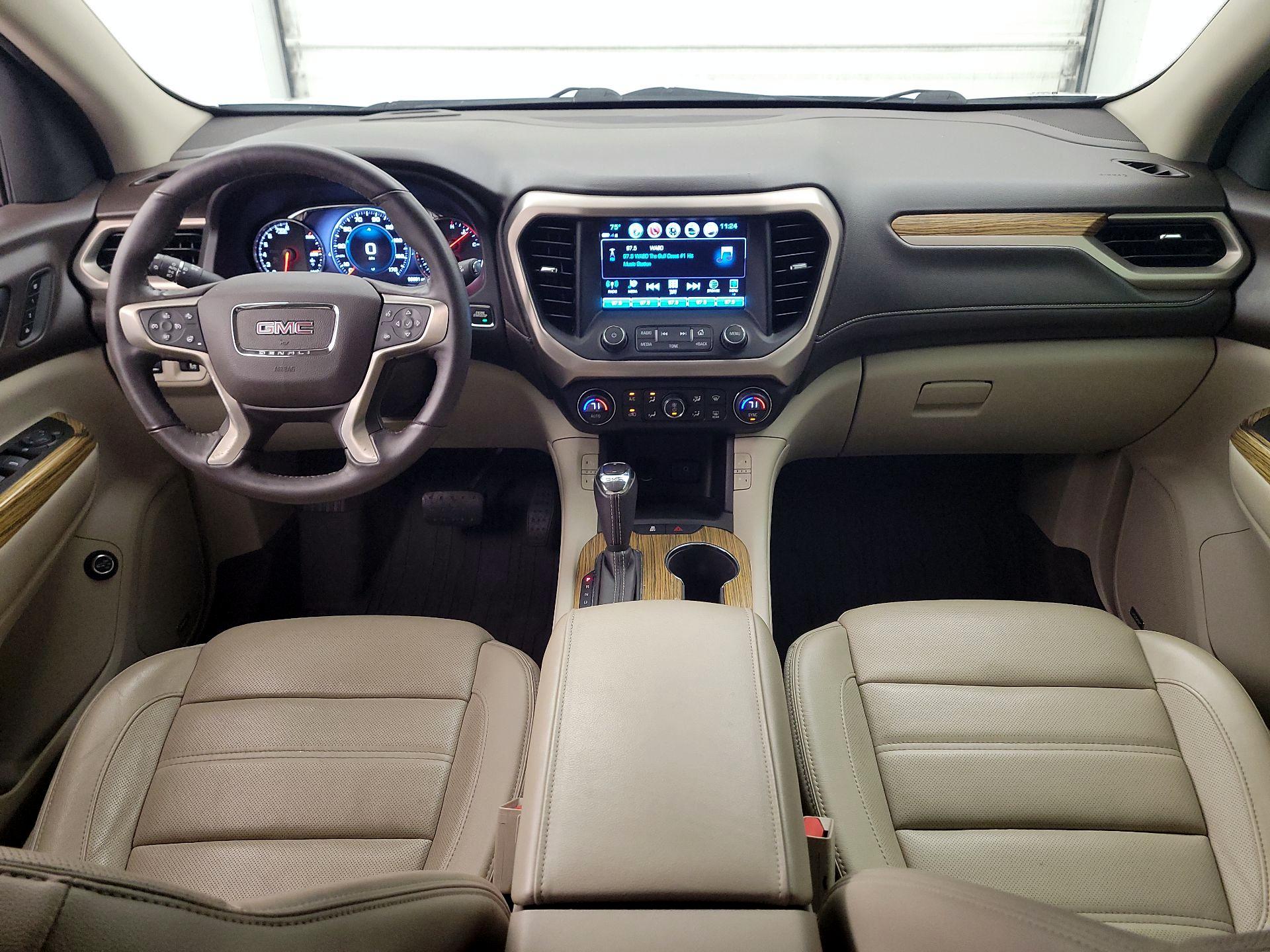 Thumbnail: 2017 GMC Acadia - 9