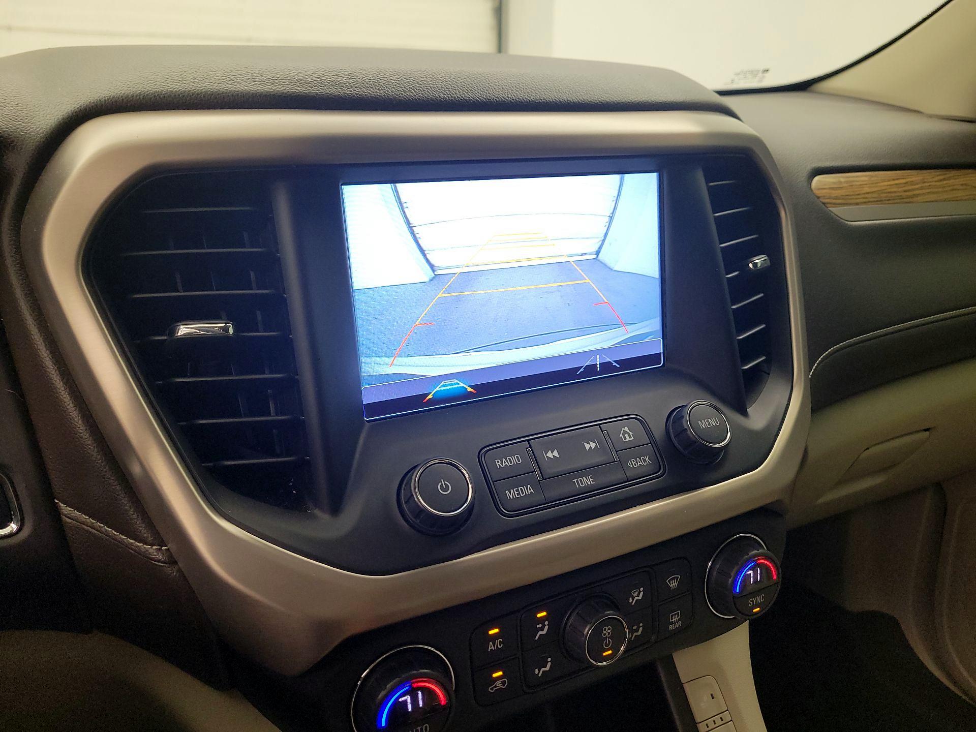 Thumbnail: 2017 GMC Acadia - 14