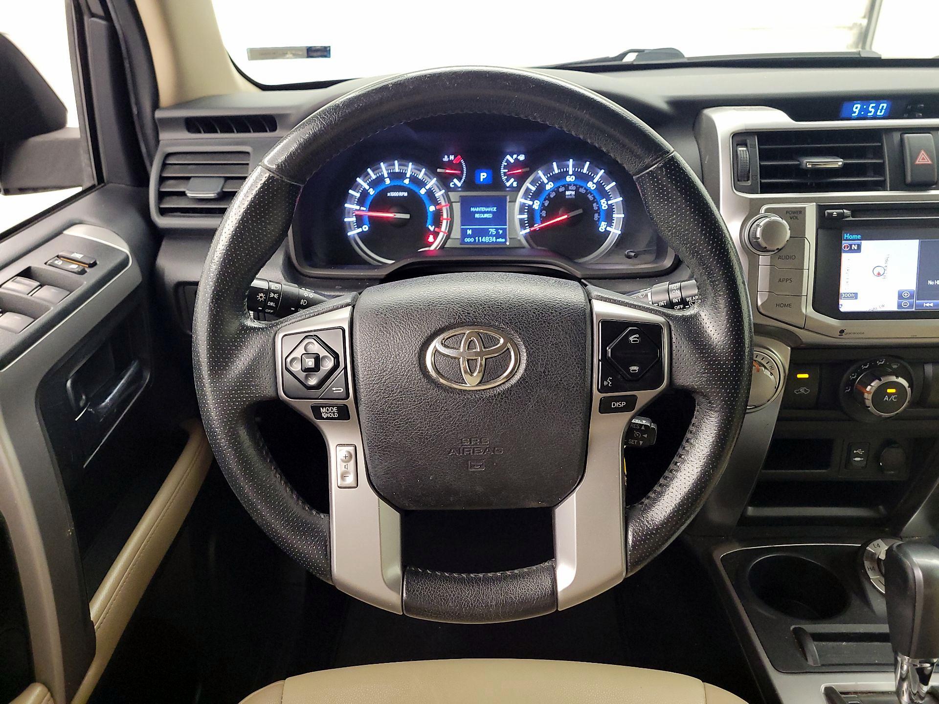 Thumbnail: 2014 Toyota 4Runner - 10