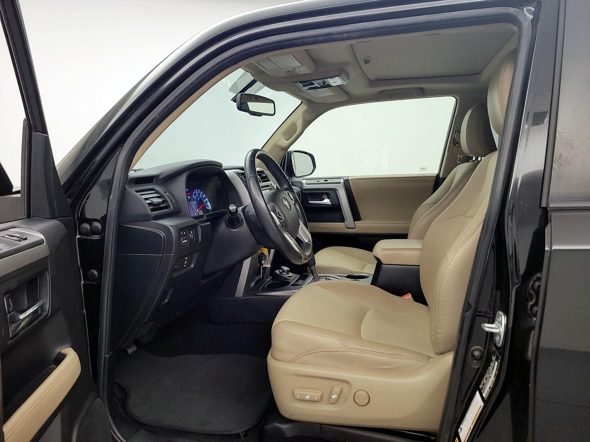 Thumbnail: 2014 Toyota 4Runner - 11