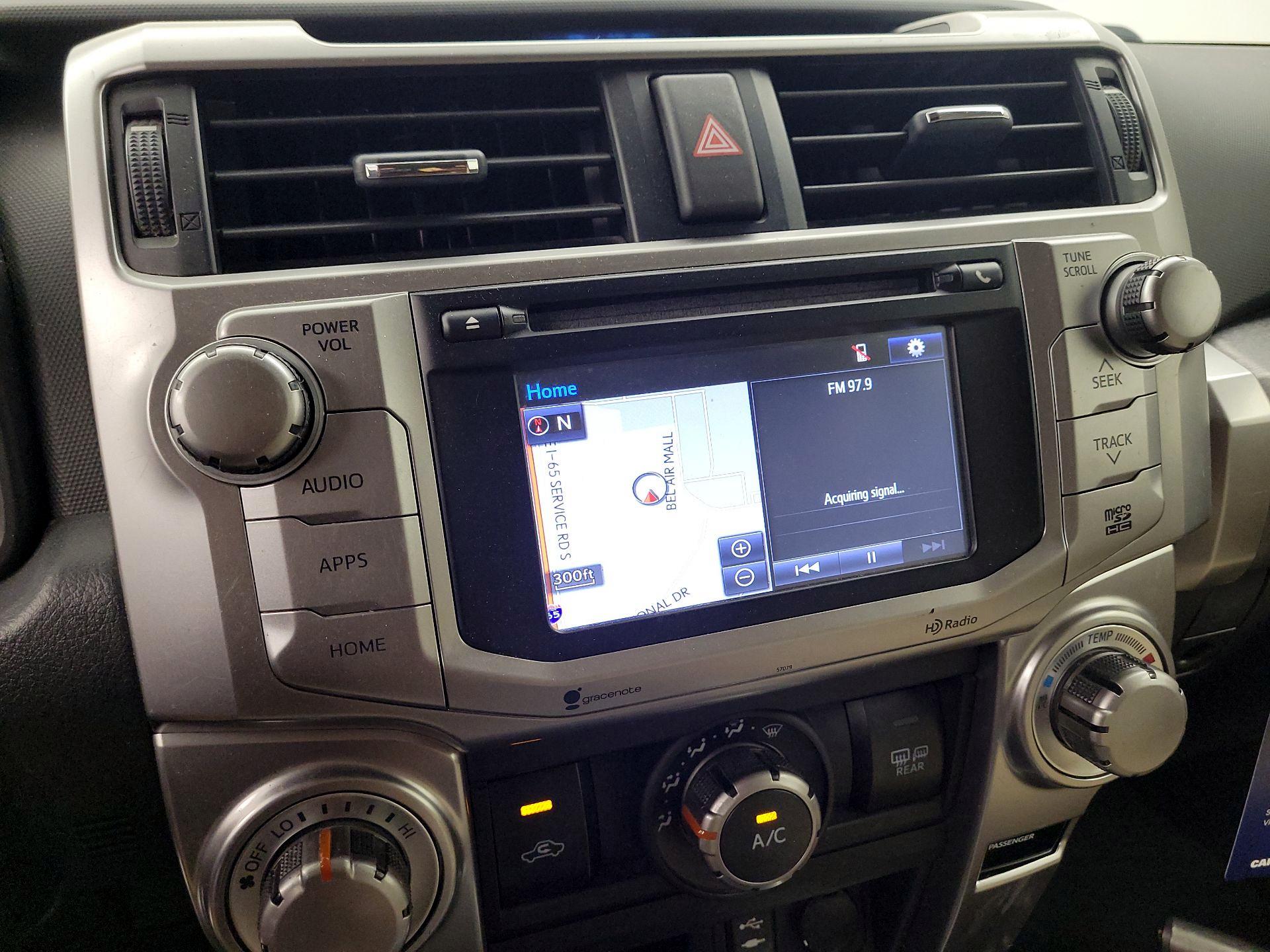 Thumbnail: 2014 Toyota 4Runner - 15