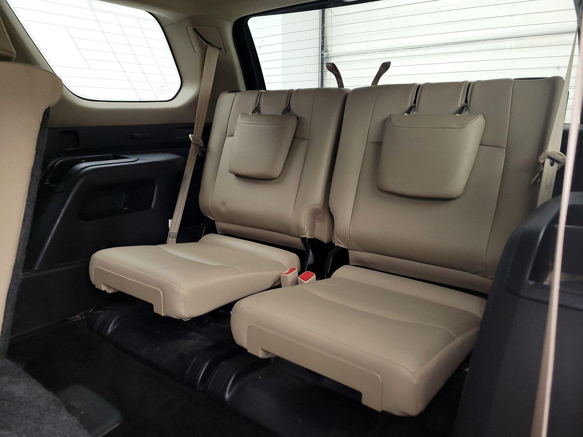 Thumbnail: 2014 Toyota 4Runner - 19