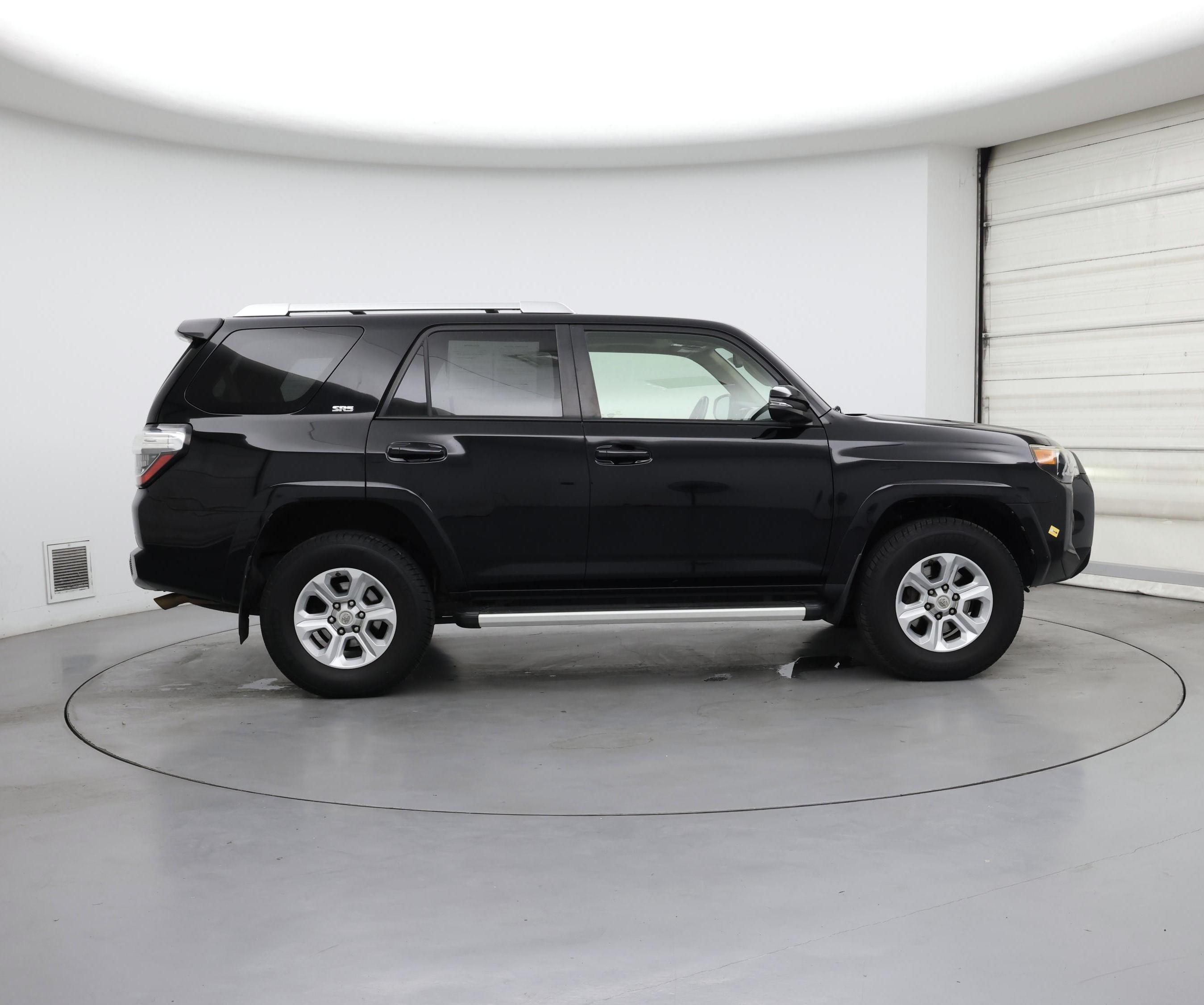 Thumbnail: 2014 Toyota 4Runner - 7