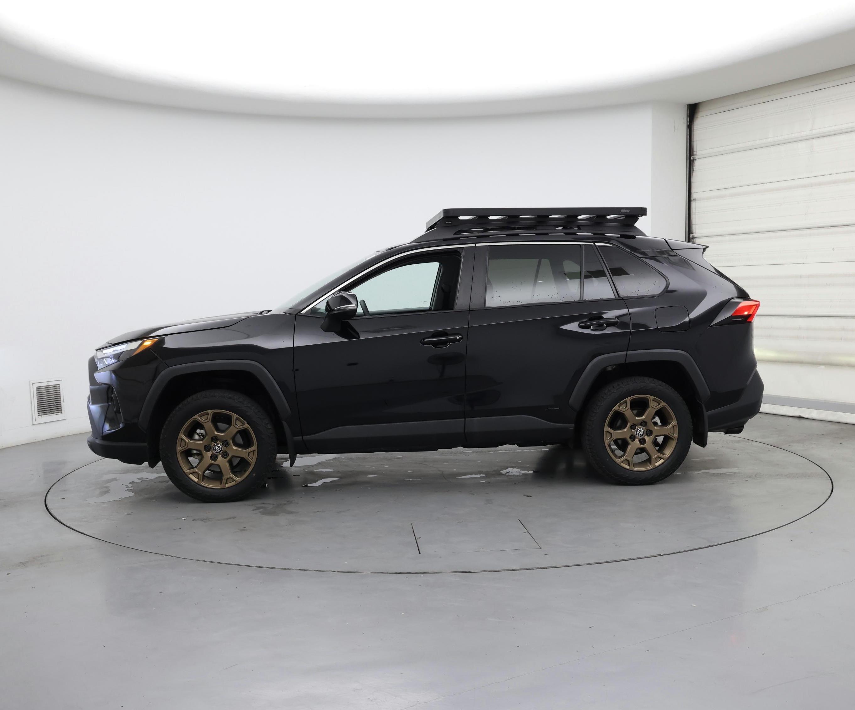Thumbnail: 2024 Toyota RAV4 - 3