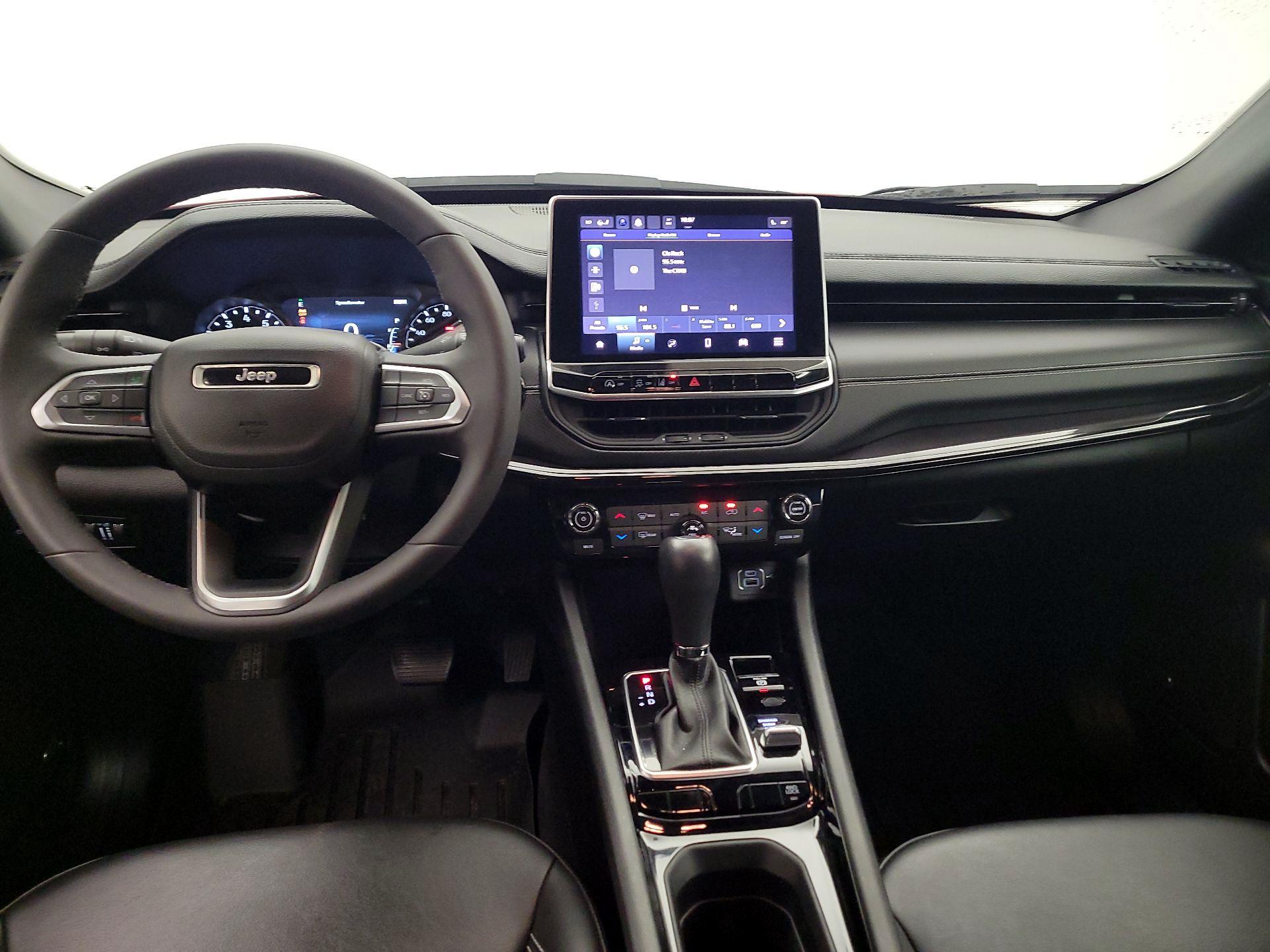 Thumbnail: 2023 Jeep Compass - 9