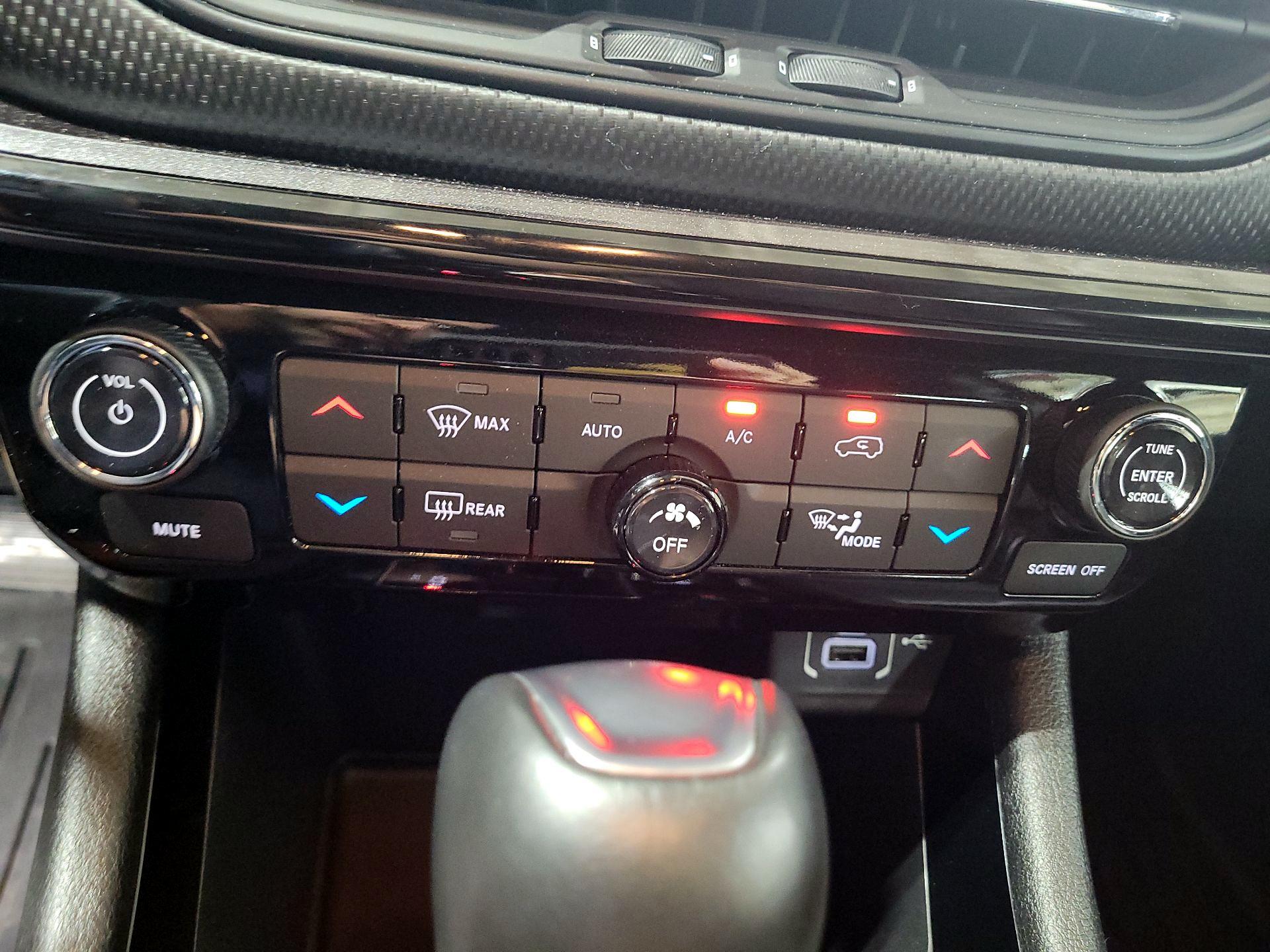 Thumbnail: 2023 Jeep Compass - 14