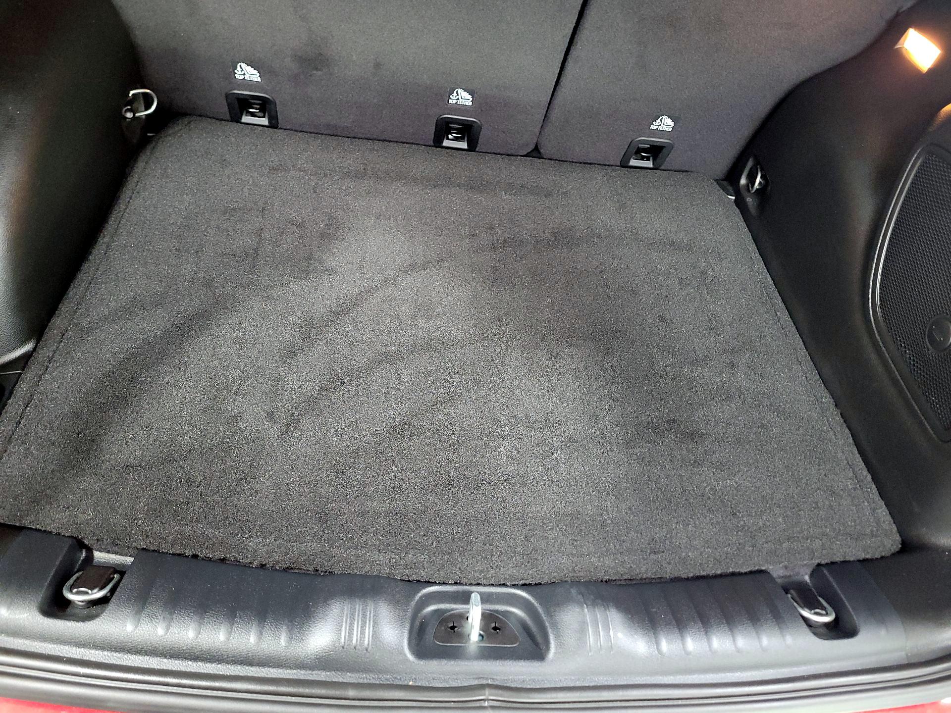 Thumbnail: 2023 Jeep Compass - 16