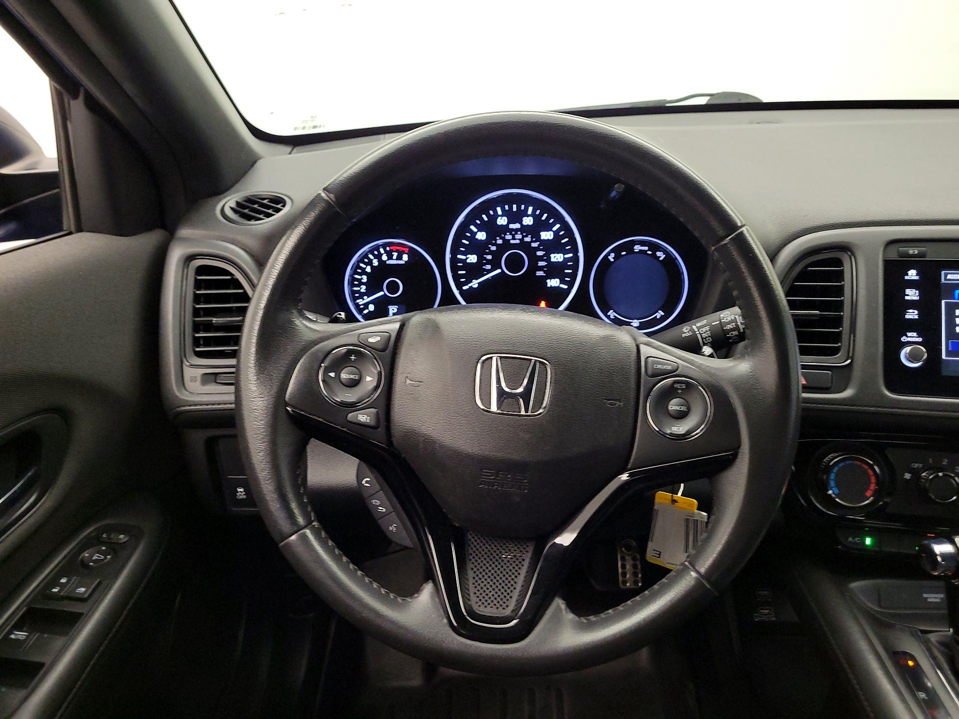 Thumbnail: 2019 Honda HR-V - 10