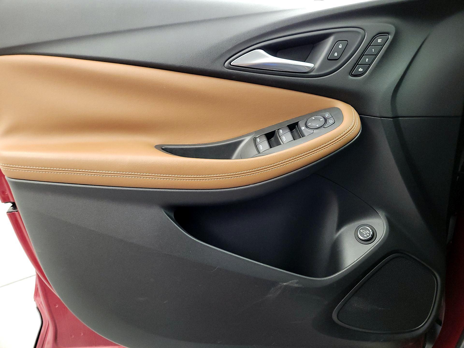 Thumbnail: 2020 Buick Encore GX - 12