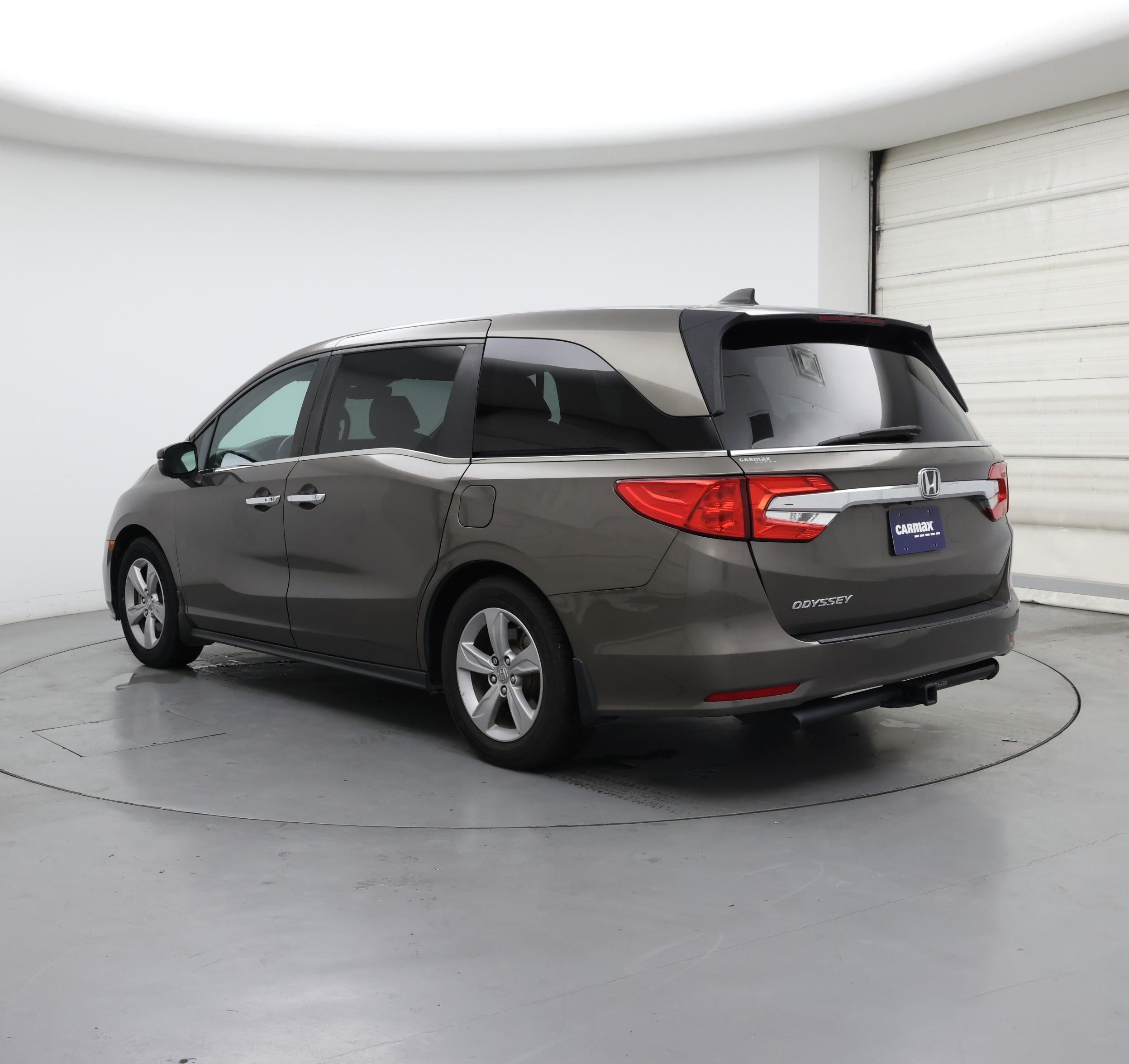 Thumbnail: 2019 Honda Odyssey - 2