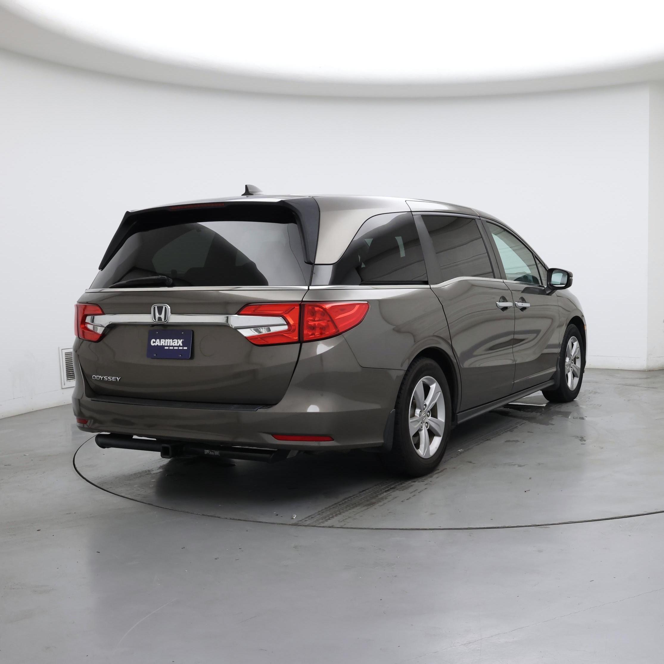 Thumbnail: 2019 Honda Odyssey - 8