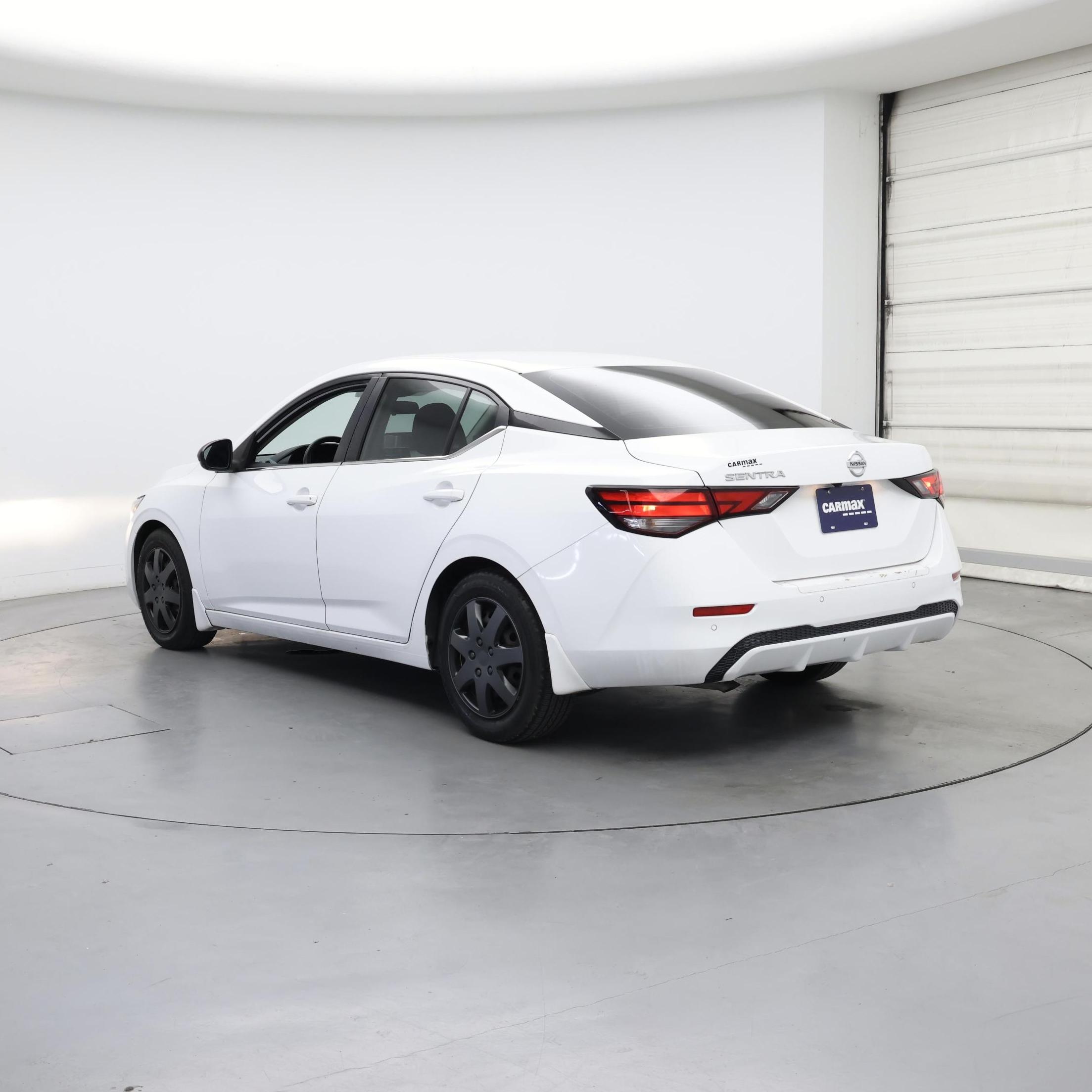 Thumbnail: 2021 Nissan Sentra - 2
