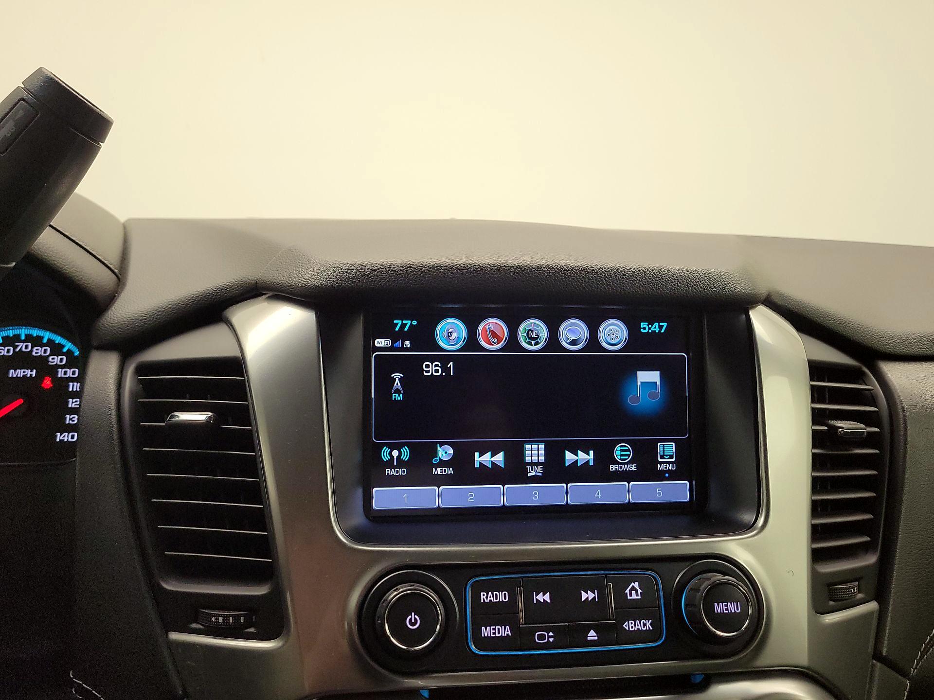 Thumbnail: 2017 Chevrolet Tahoe - 15