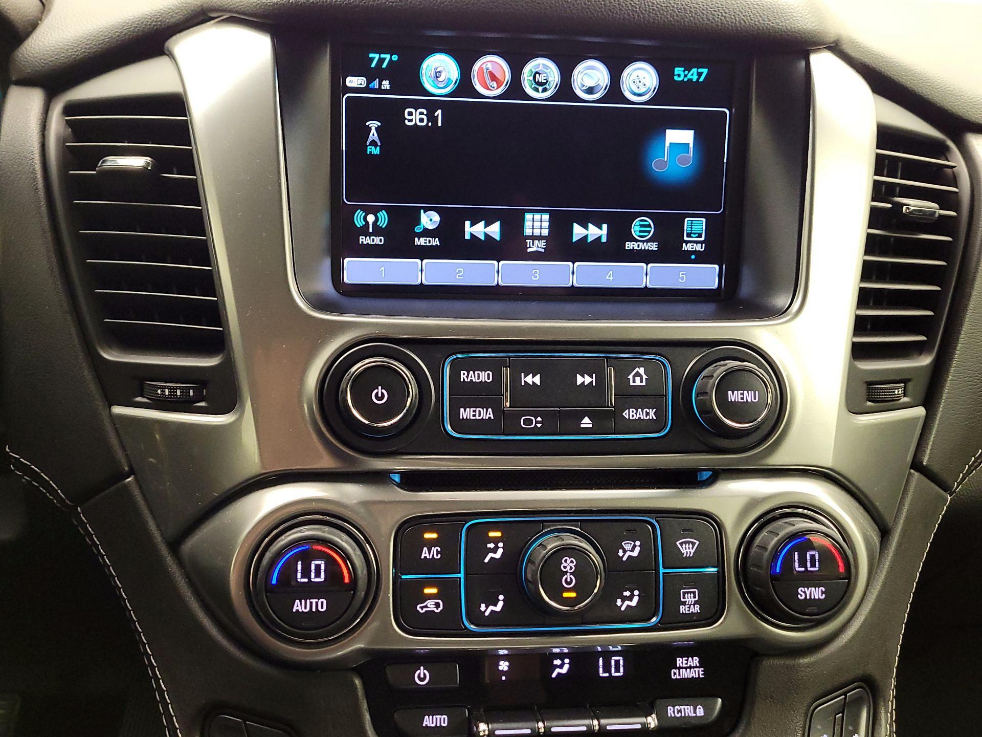 Thumbnail: 2017 Chevrolet Tahoe - 16