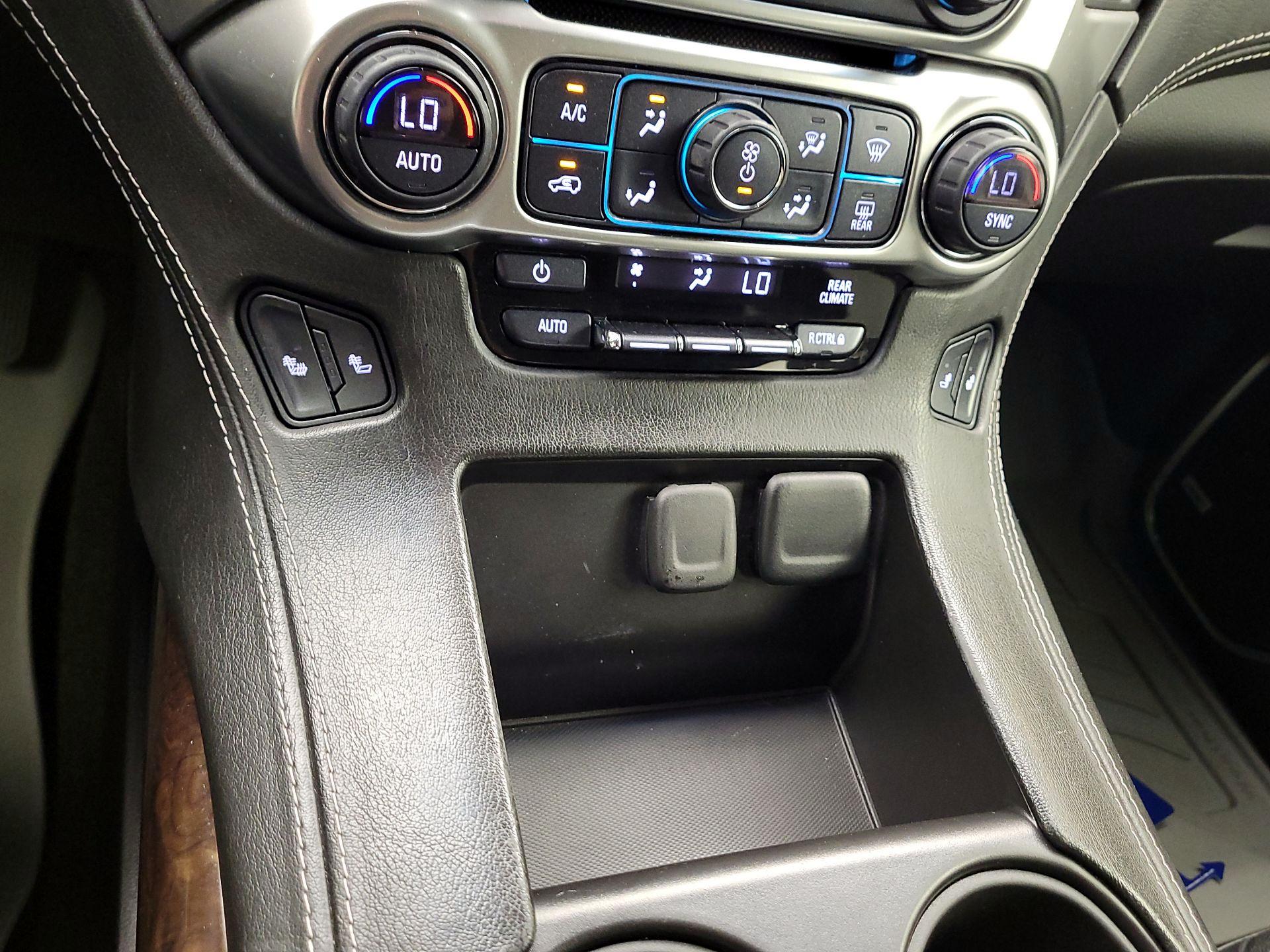 Thumbnail: 2017 Chevrolet Tahoe - 18