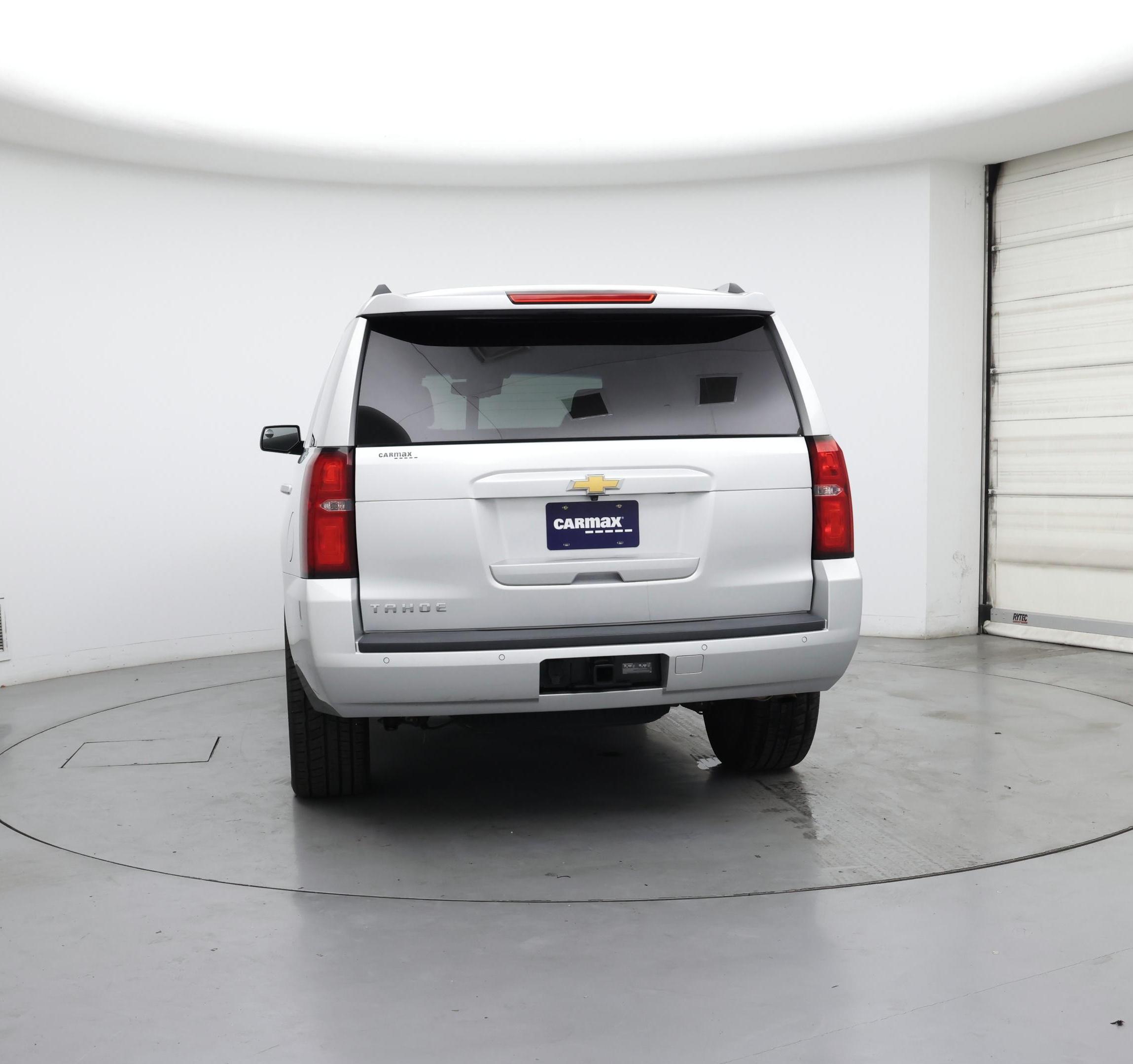 Thumbnail: 2017 Chevrolet Tahoe - 6