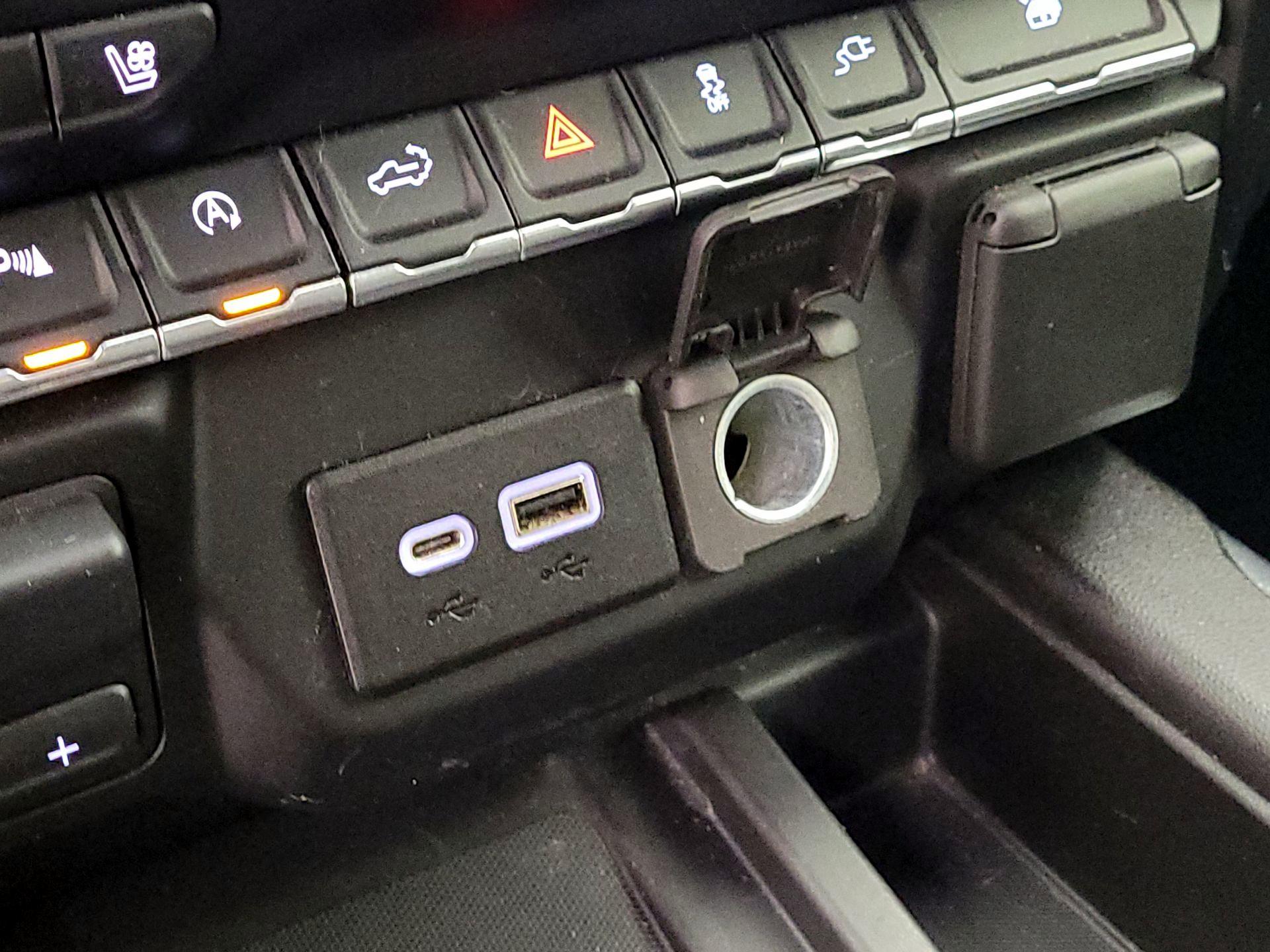 Thumbnail: 2019 Chevrolet Silverado 1500 - 18