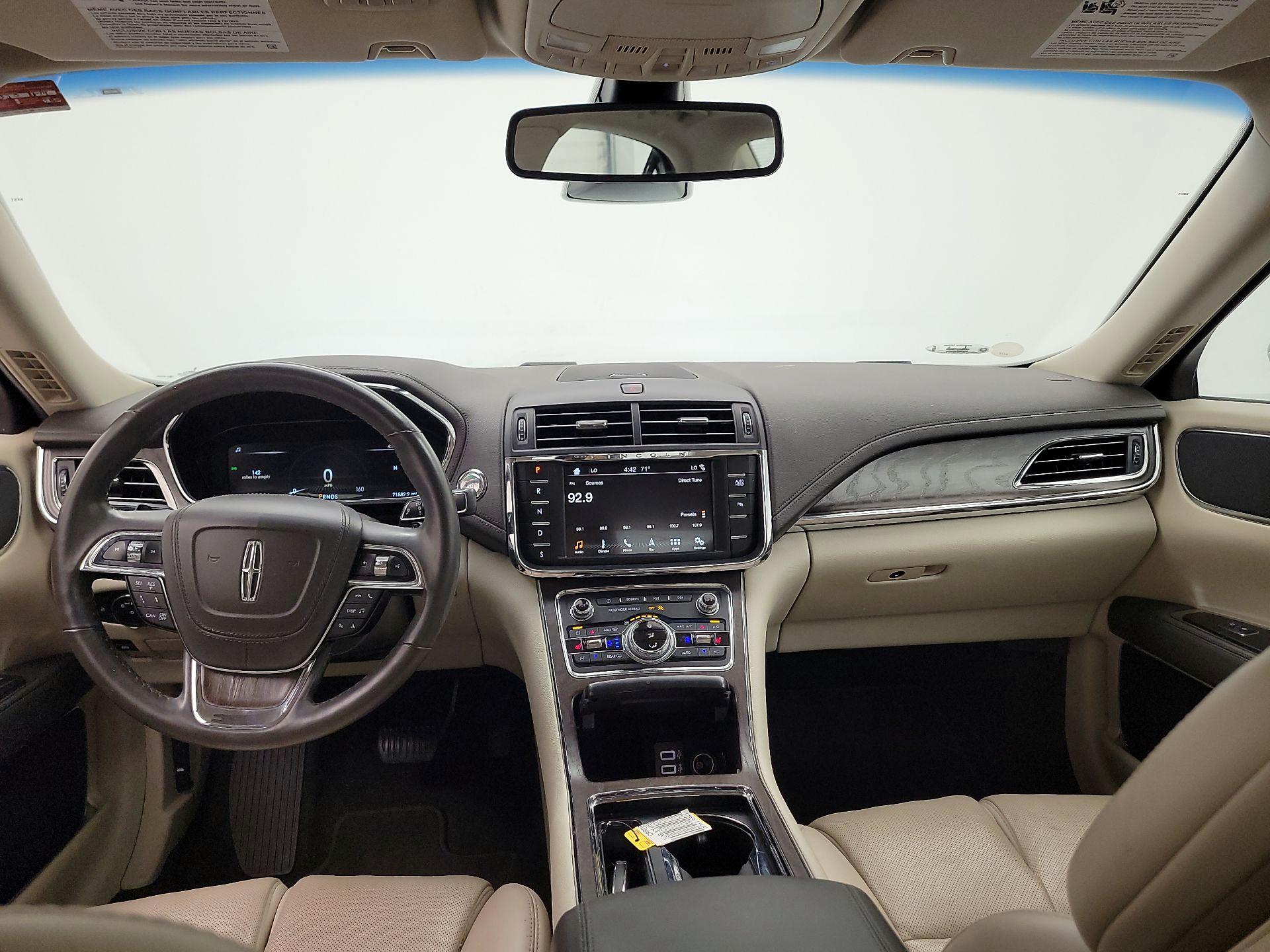Thumbnail: 2019 Lincoln Continental - 9