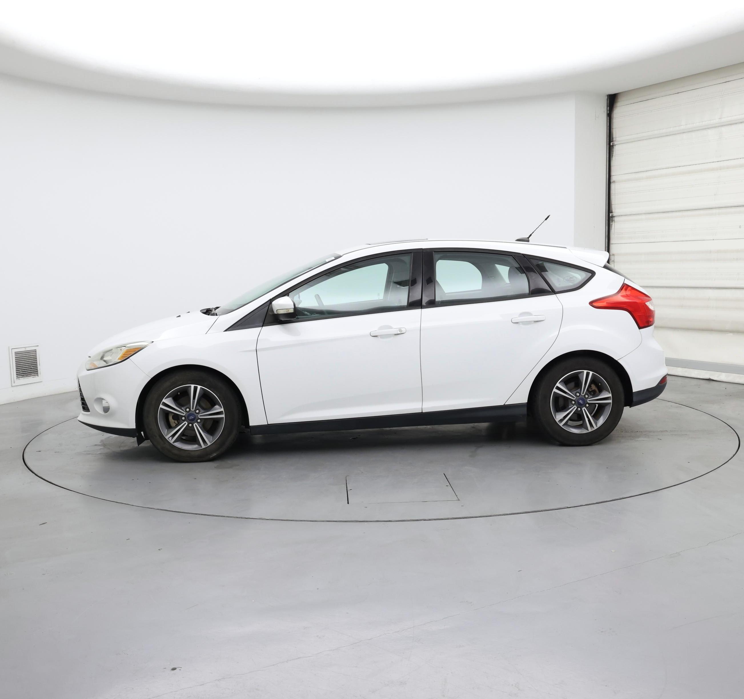 Thumbnail: 2014 Ford Focus - 3