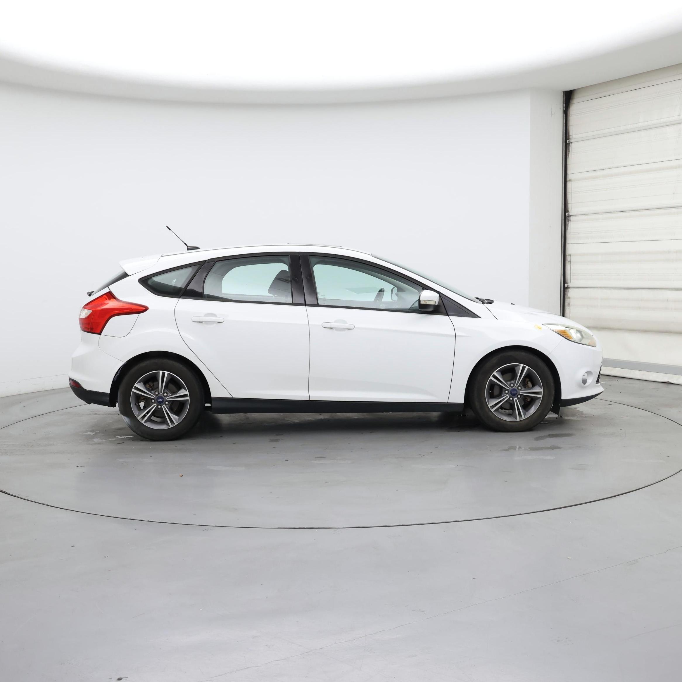 Thumbnail: 2014 Ford Focus - 7