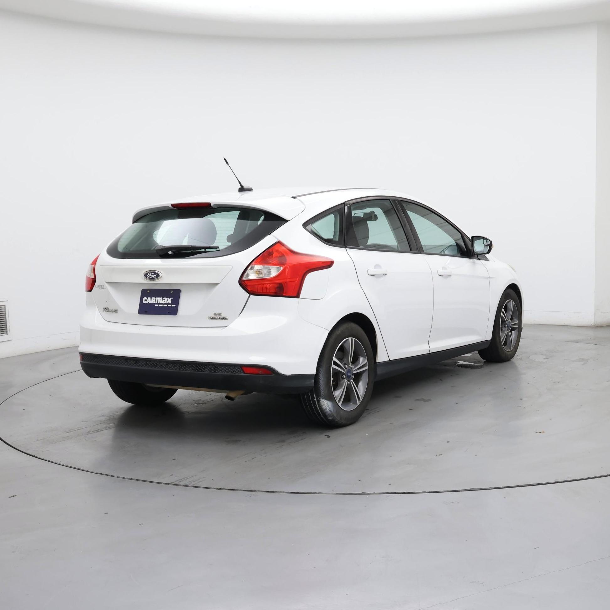 Thumbnail: 2014 Ford Focus - 8