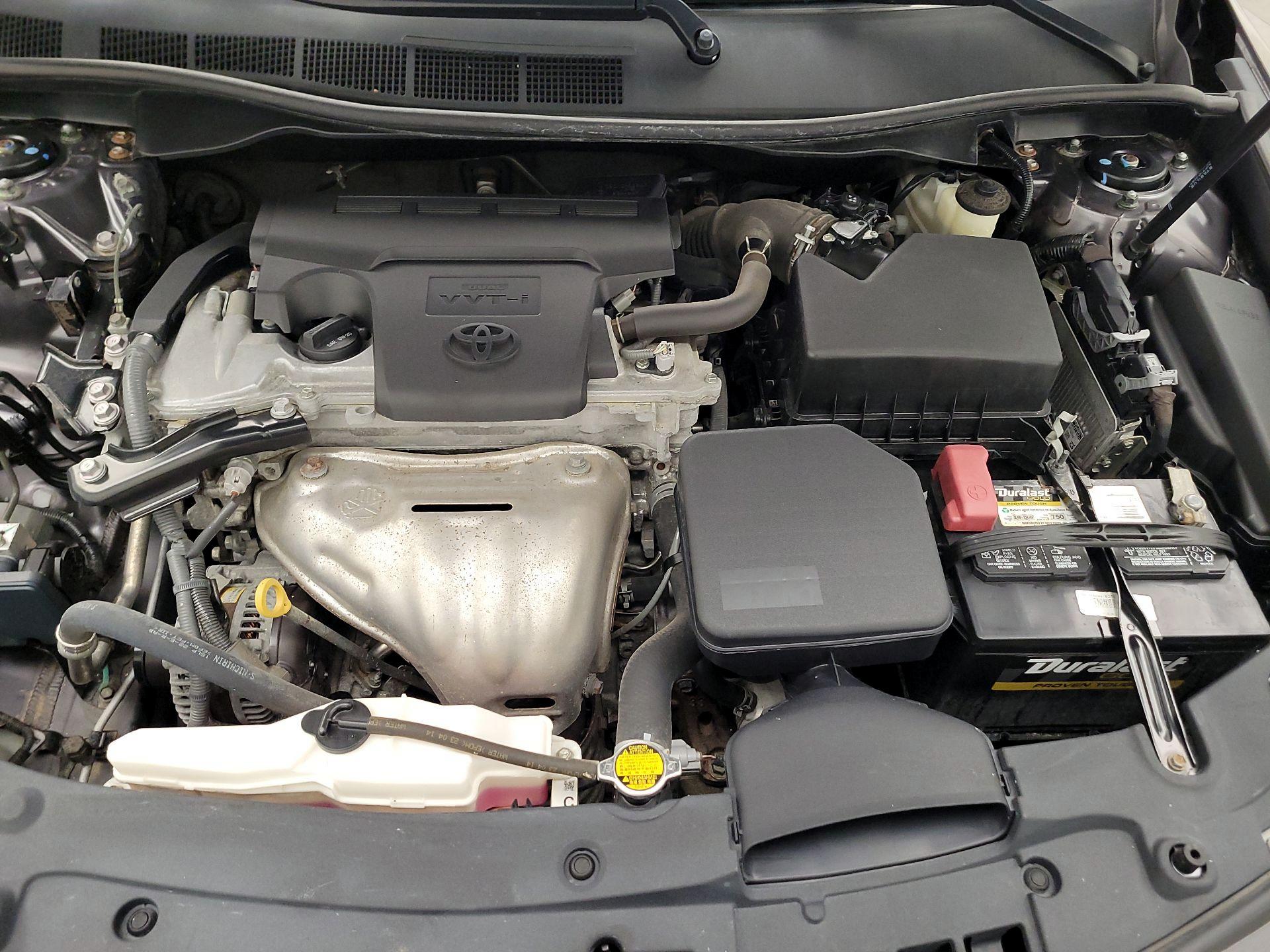 Thumbnail: 2014 Toyota Camry - 17