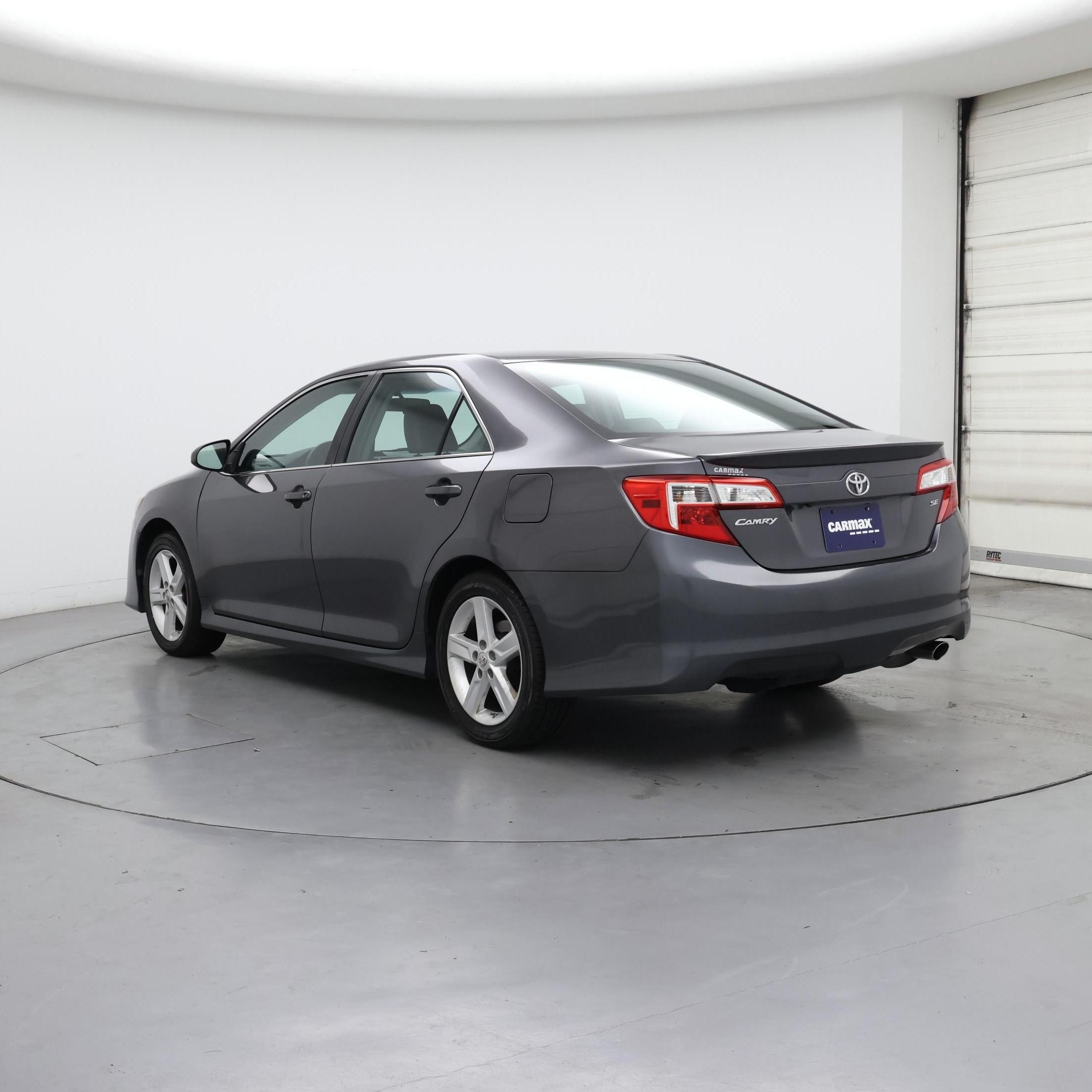 Thumbnail: 2014 Toyota Camry - 2