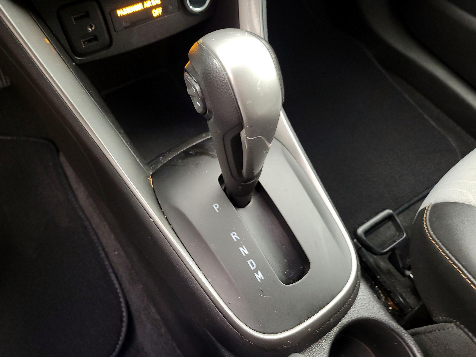 Thumbnail: 2020 Chevrolet Trax - 17