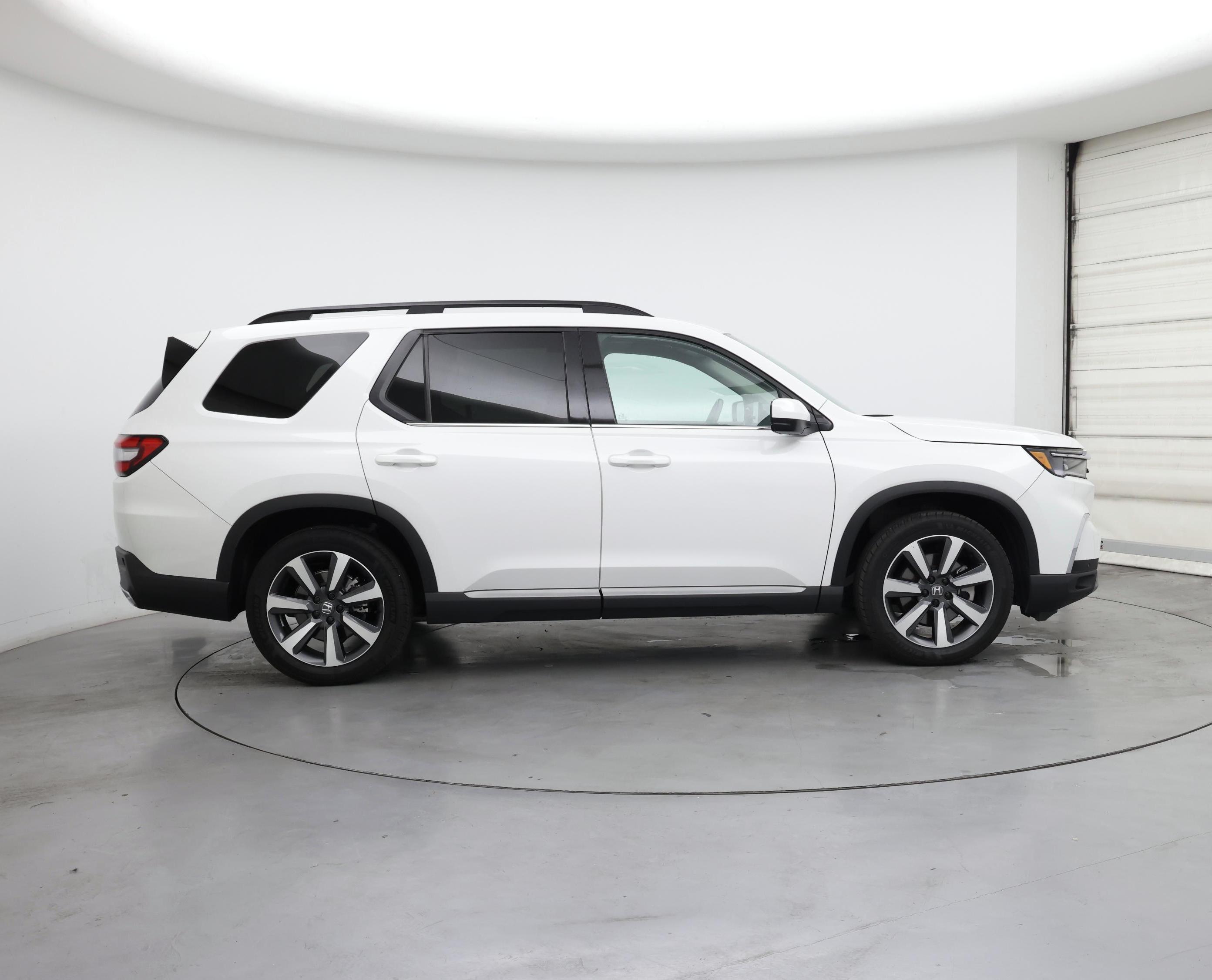 Thumbnail: 2025 Honda Pilot - 7