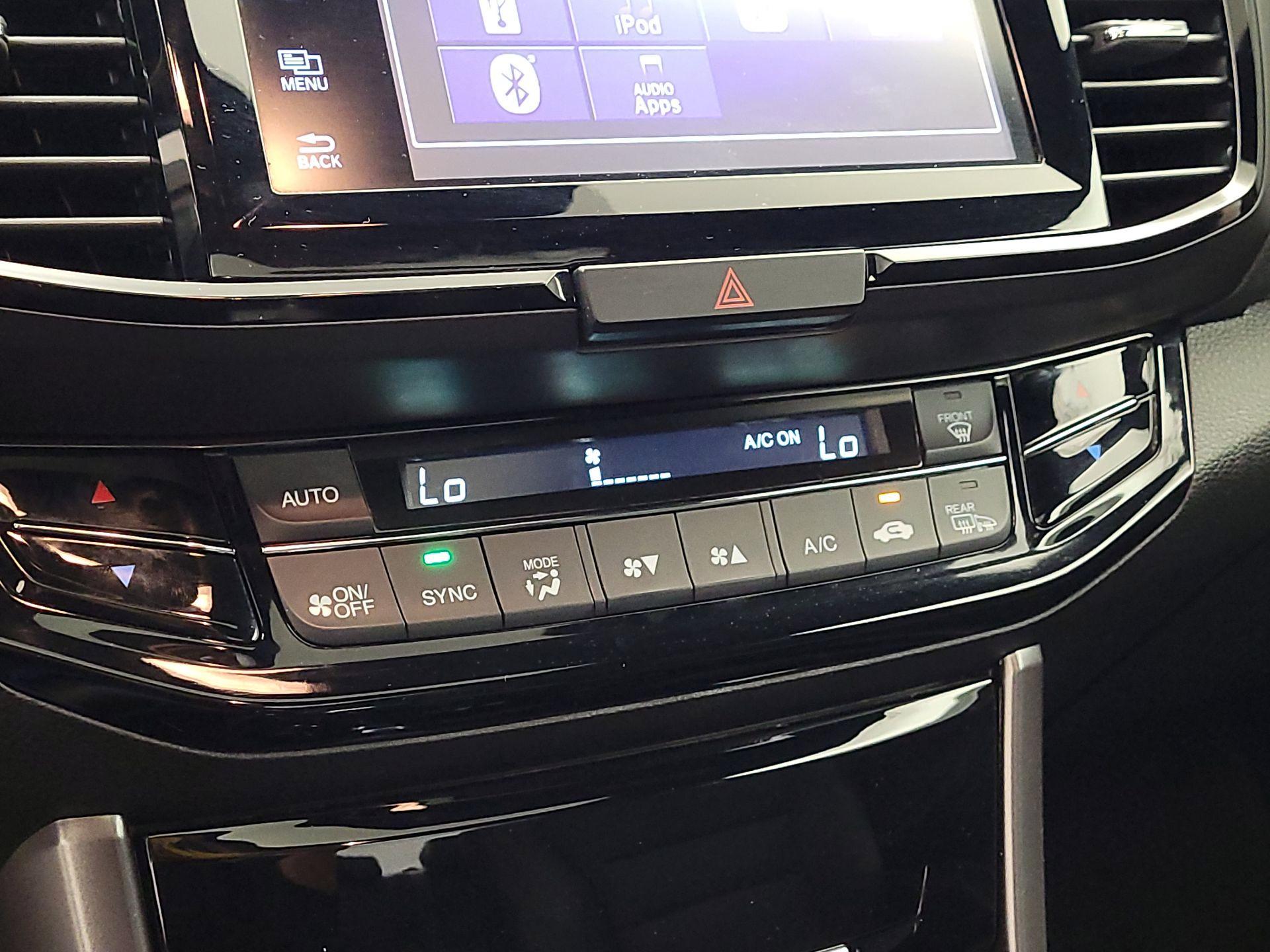 Thumbnail: 2017 Honda Accord - 16