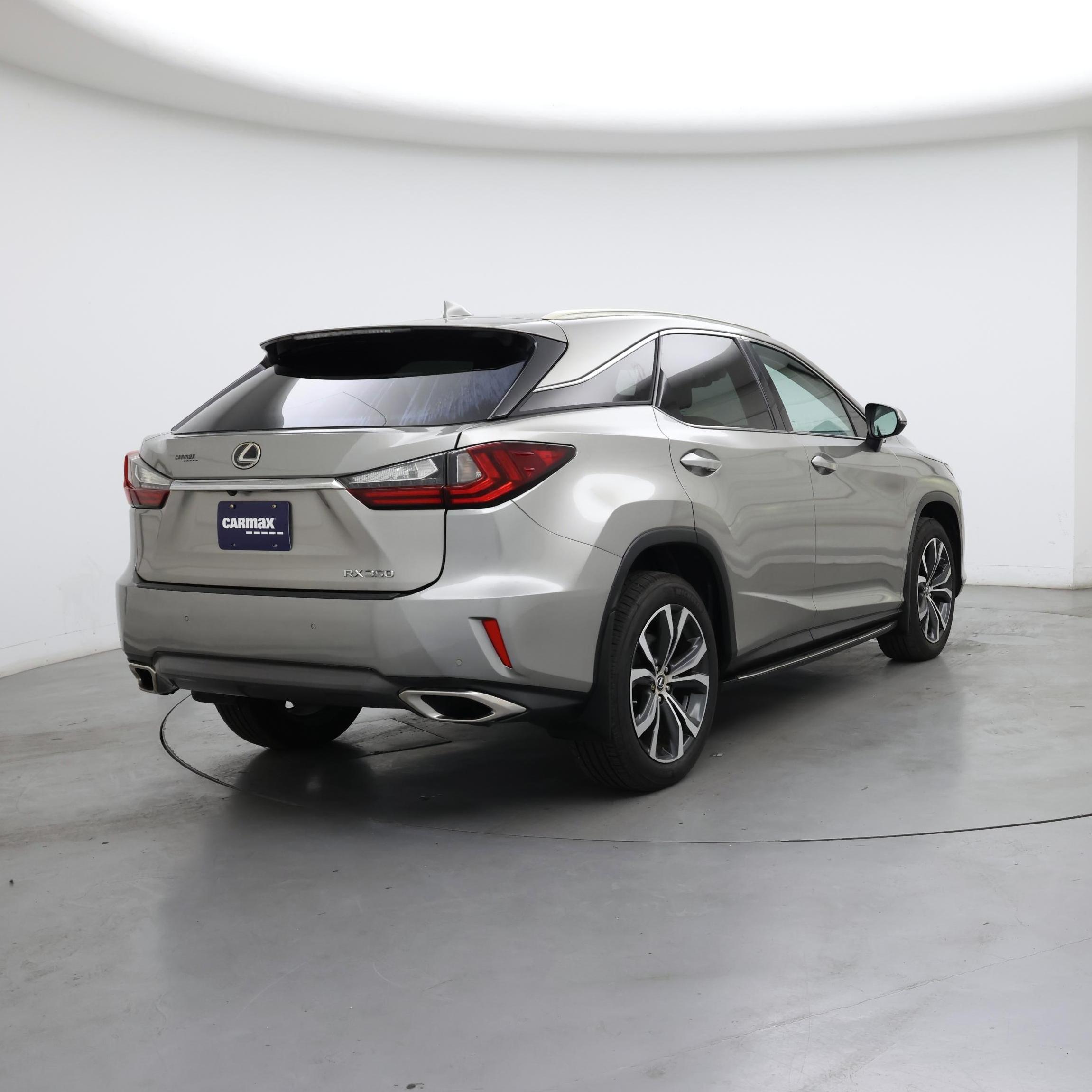 Thumbnail: 2018 Lexus RX - 8