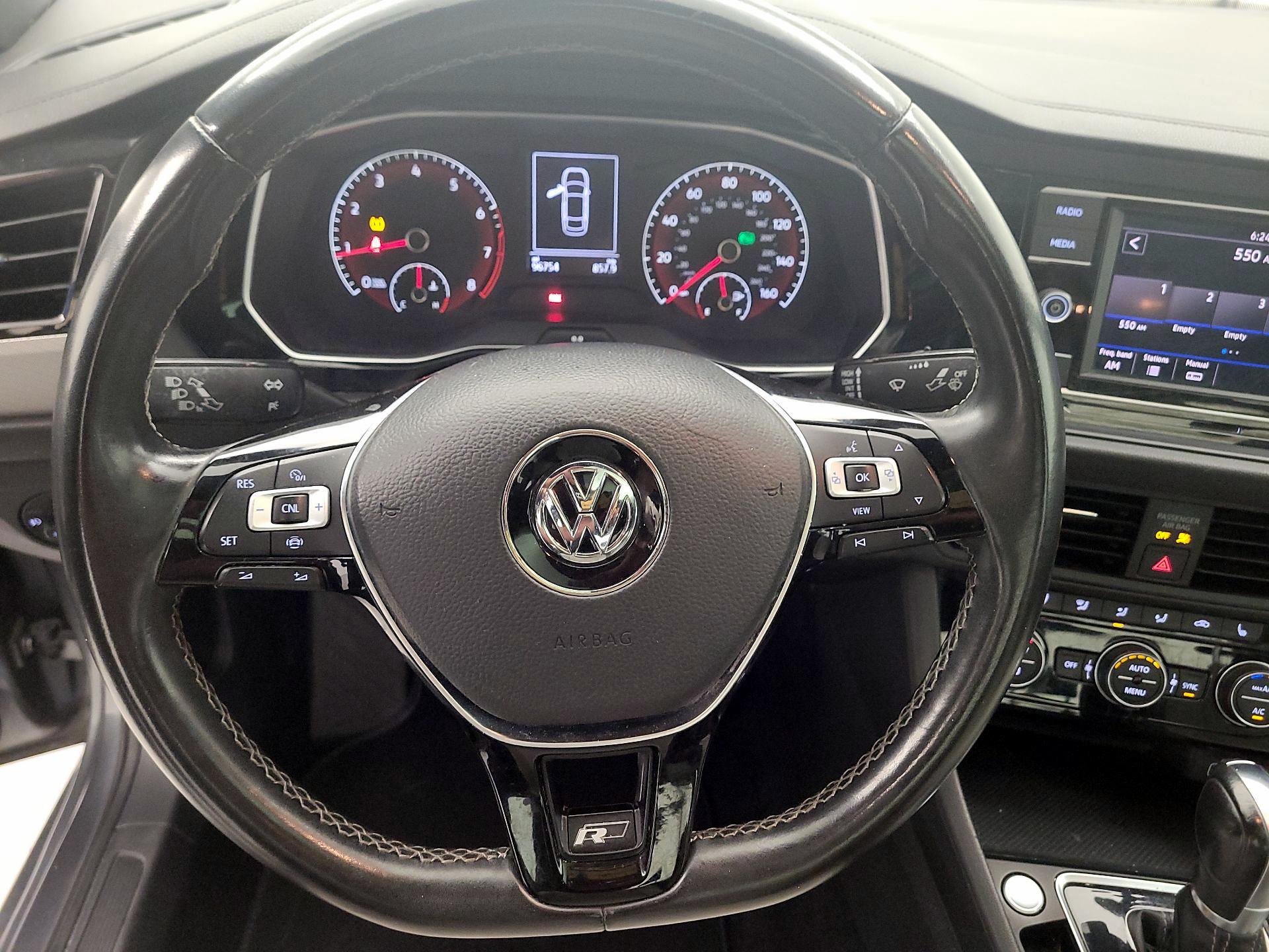 Thumbnail: 2019 Volkswagen Jetta - 10