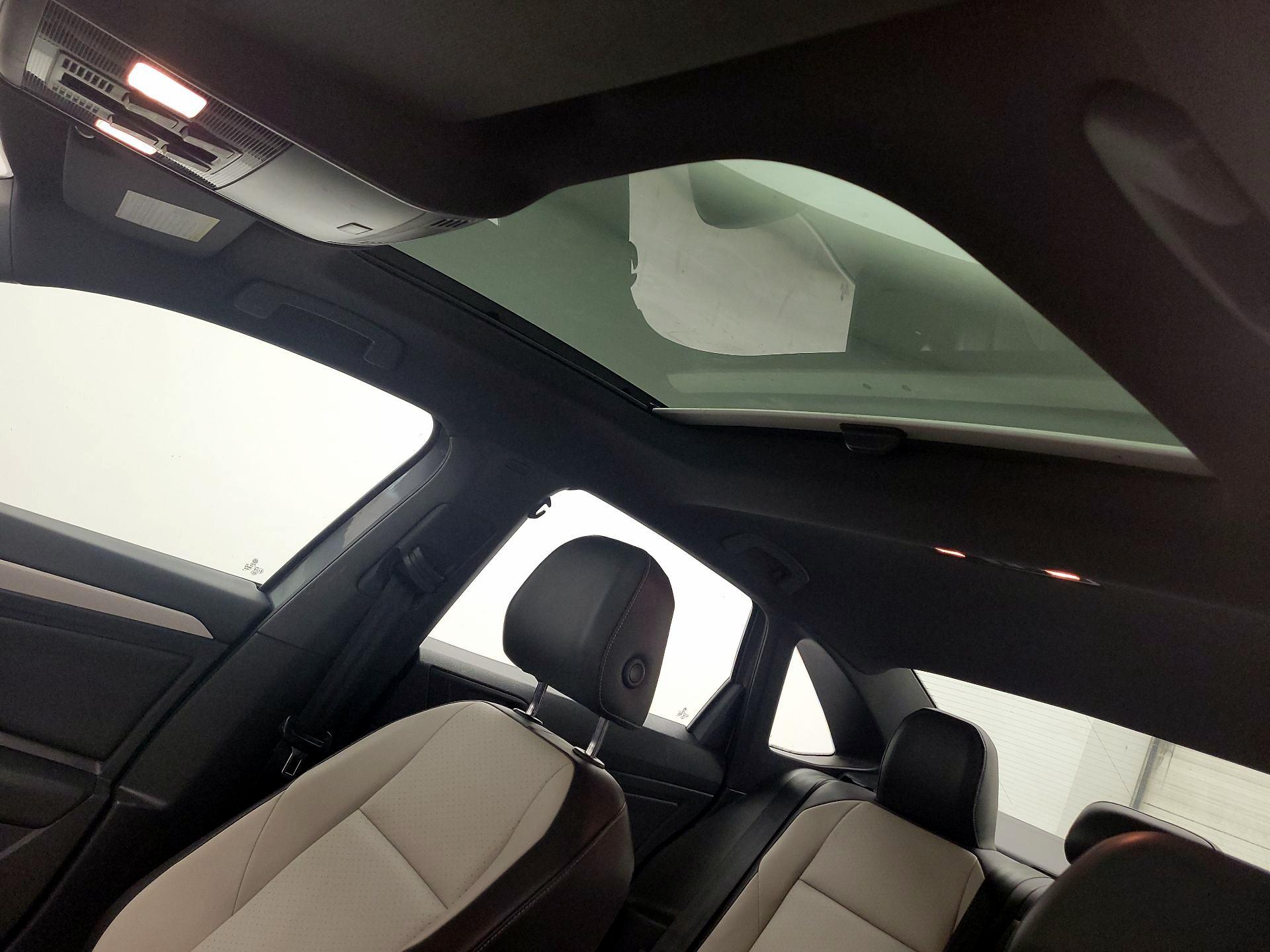 Thumbnail: 2019 Volkswagen Jetta - 19