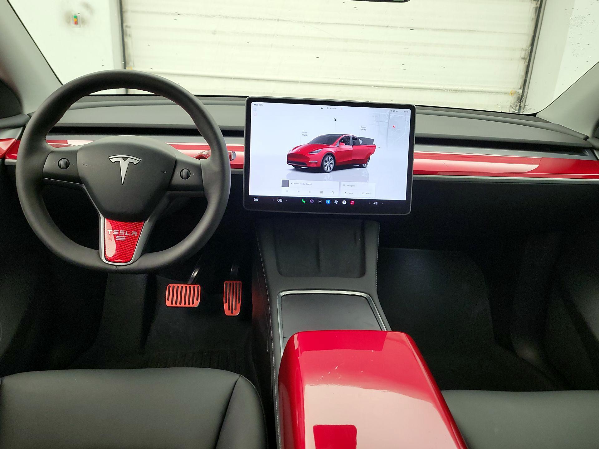 Thumbnail: 2023 Tesla Model Y - 9