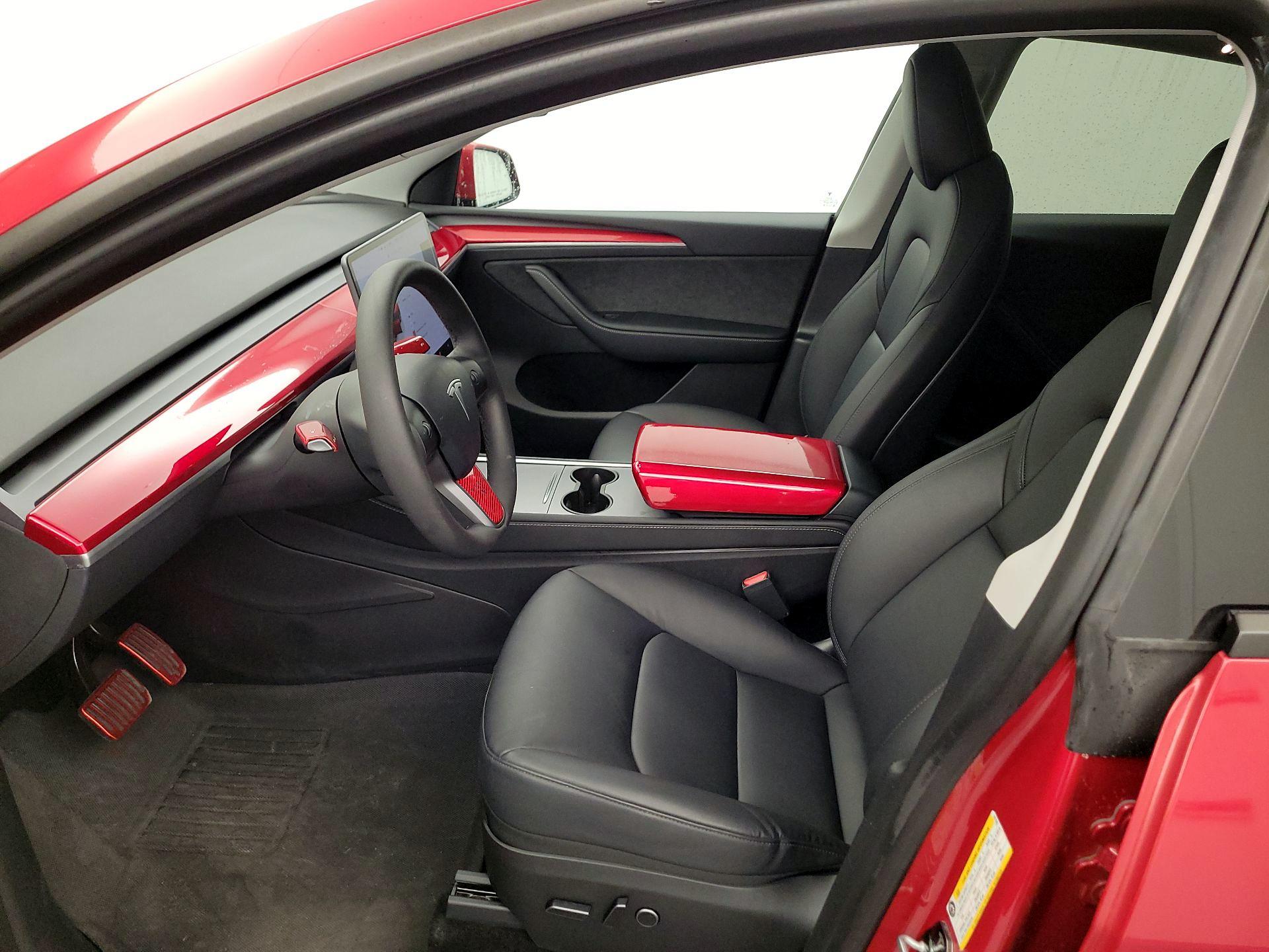 Thumbnail: 2023 Tesla Model Y - 11