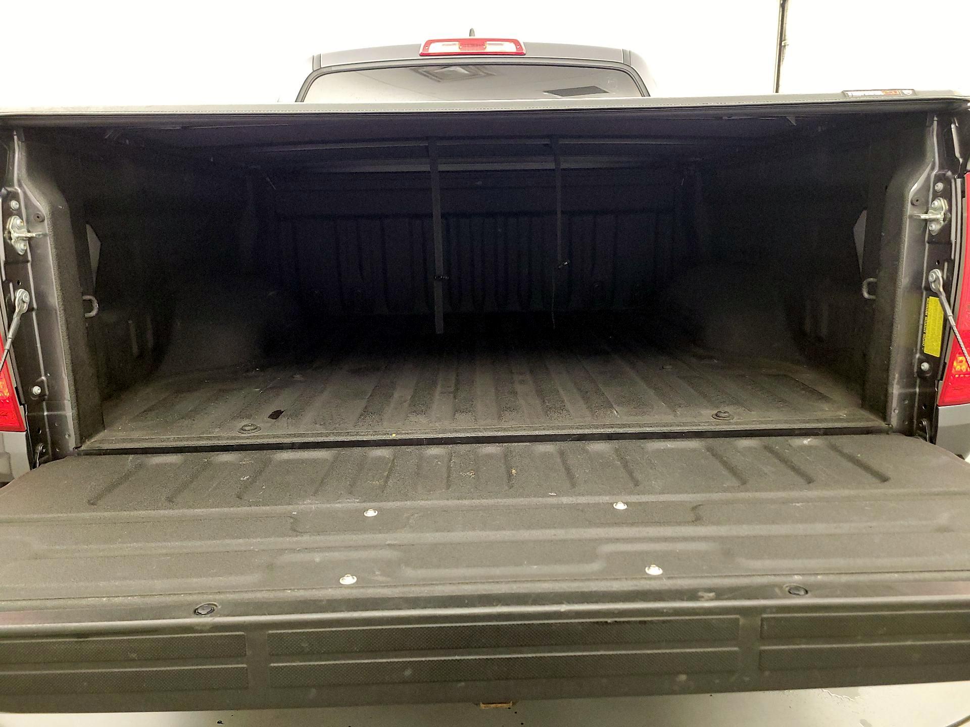 Thumbnail: 2020 Toyota Tundra - 19