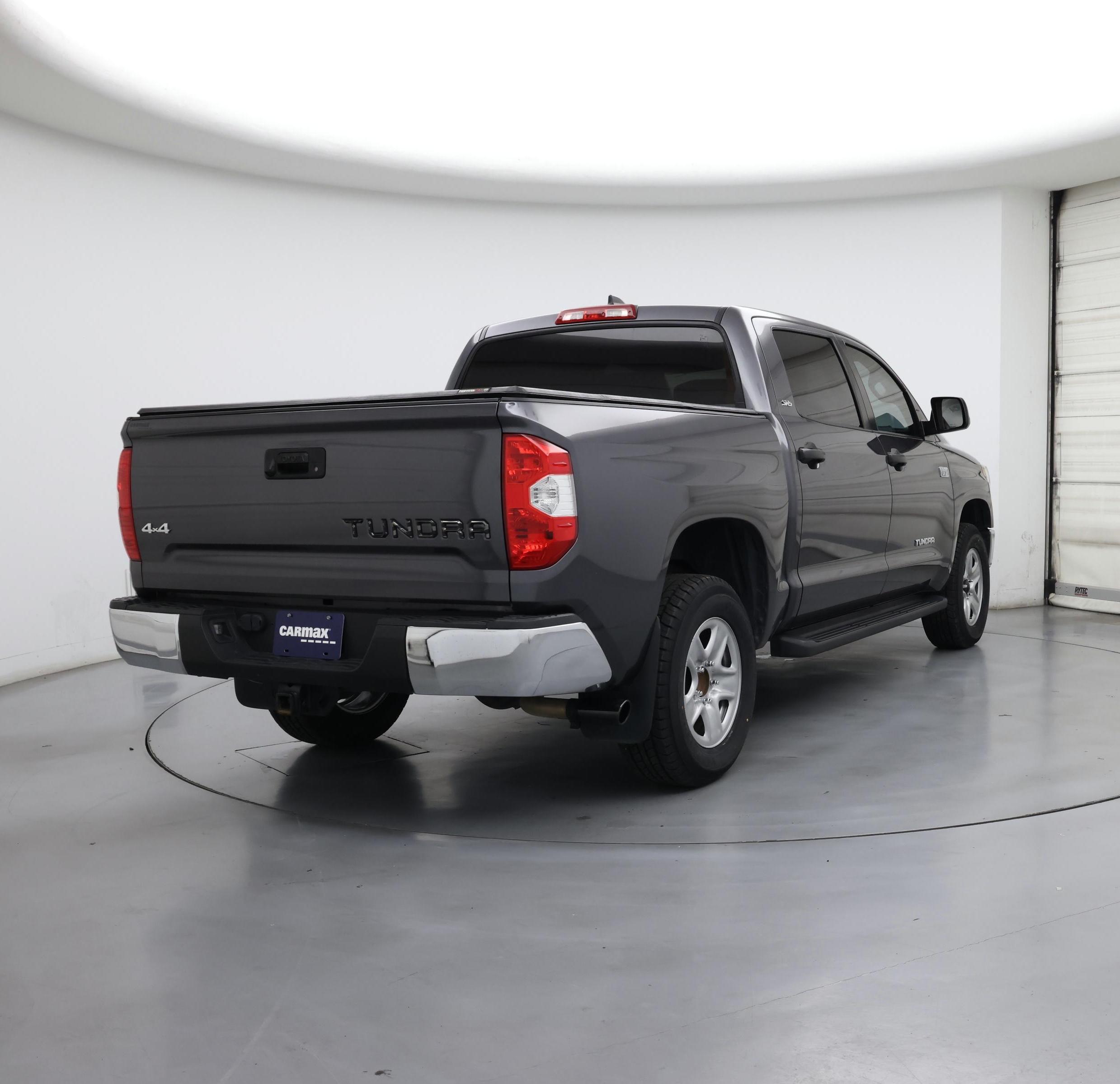 Thumbnail: 2020 Toyota Tundra - 8