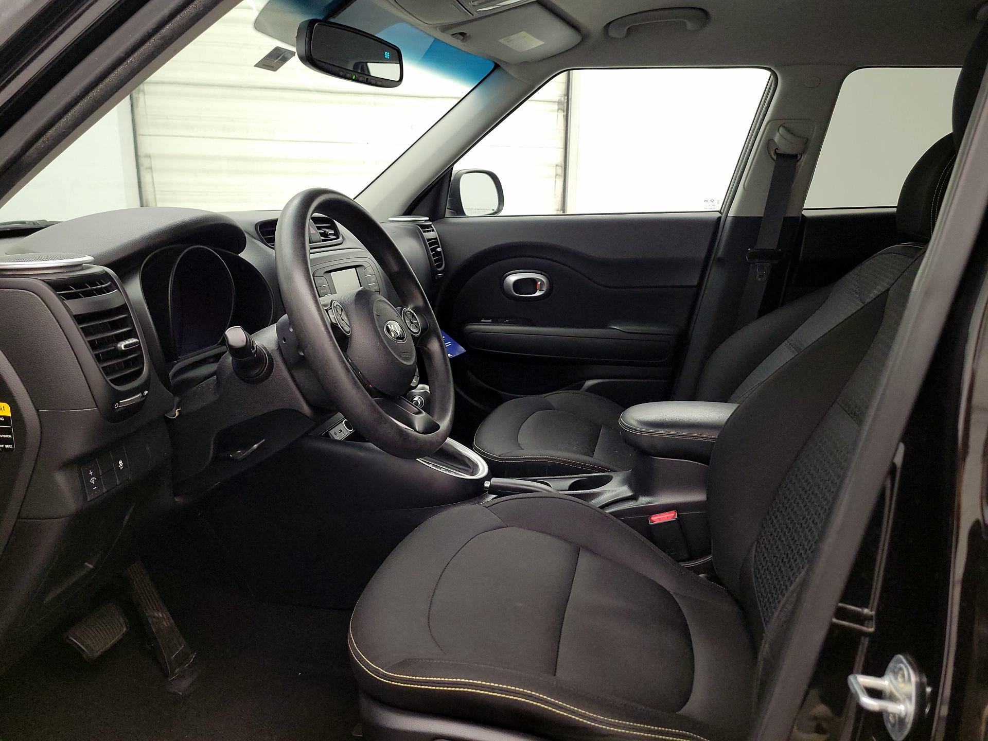 Thumbnail: 2016 Kia Soul - 11