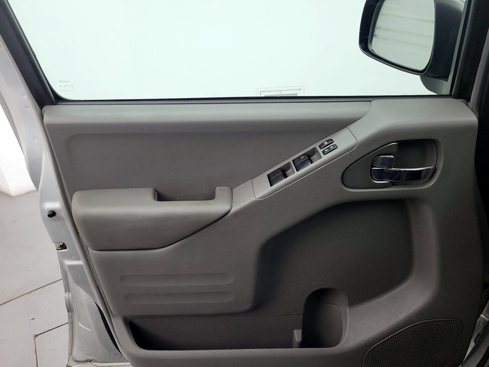 Thumbnail: 2017 Nissan Frontier - 12