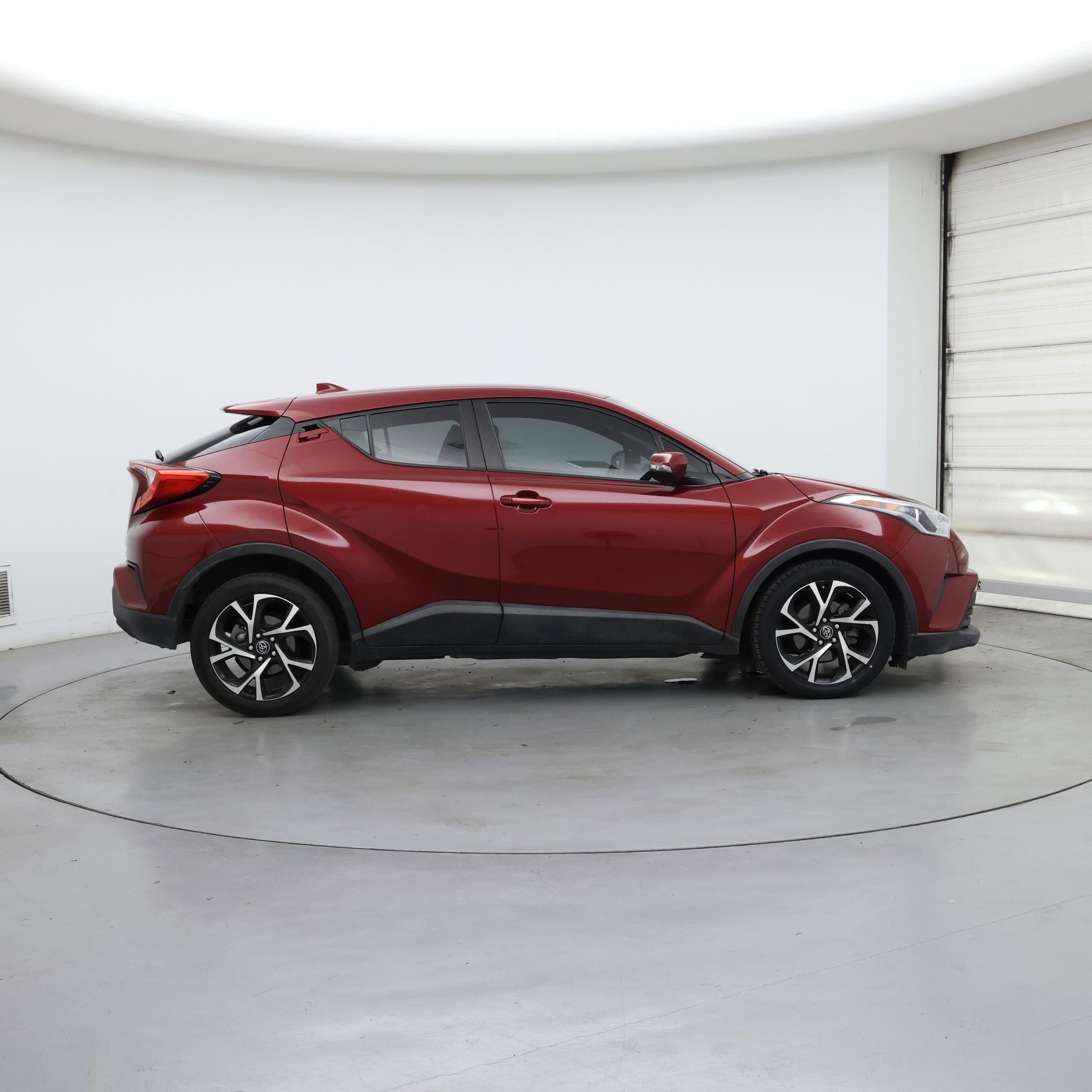 Thumbnail: 2018 Toyota C-HR - 7
