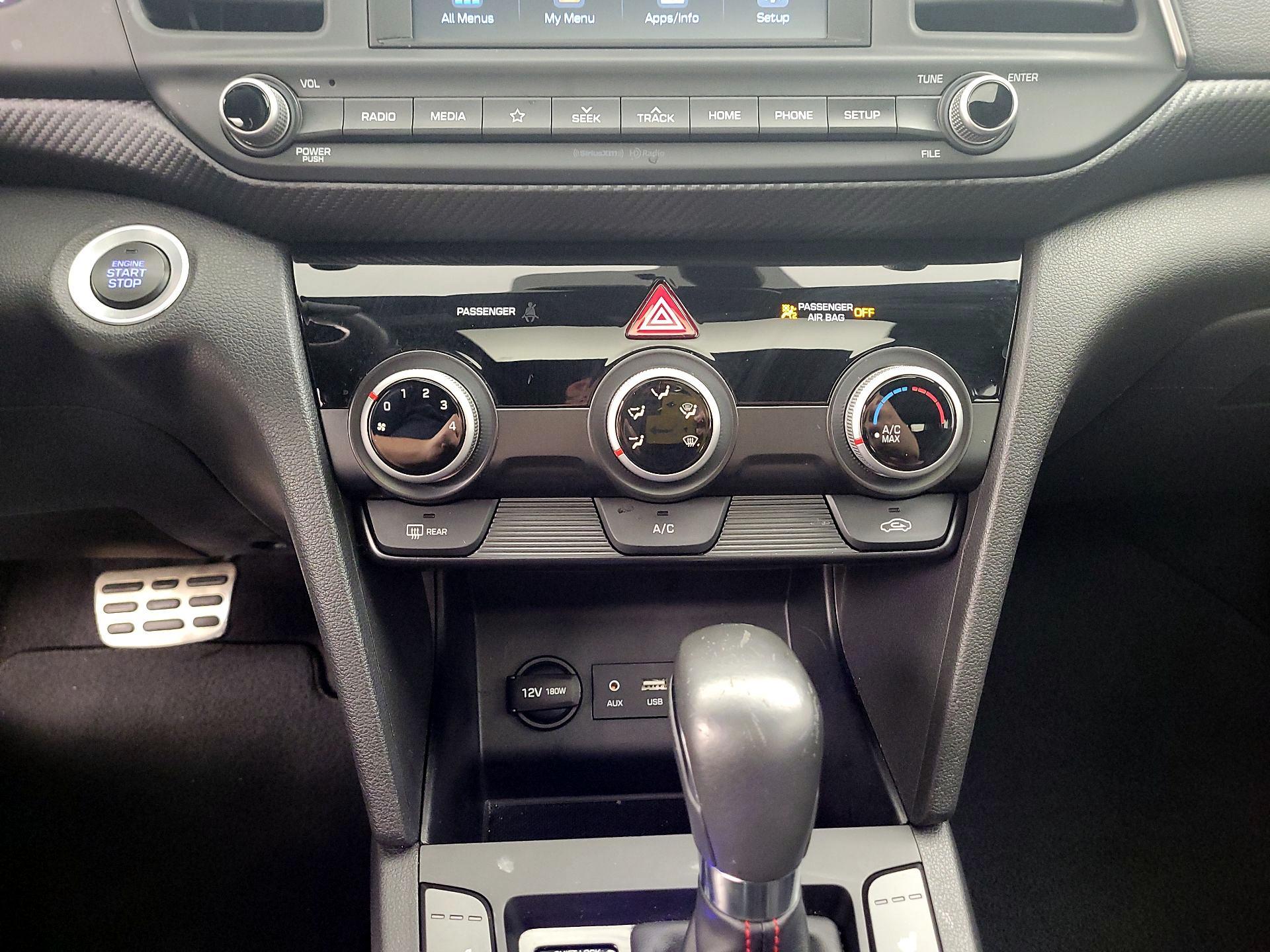 Thumbnail: 2019 Hyundai Elantra - 14