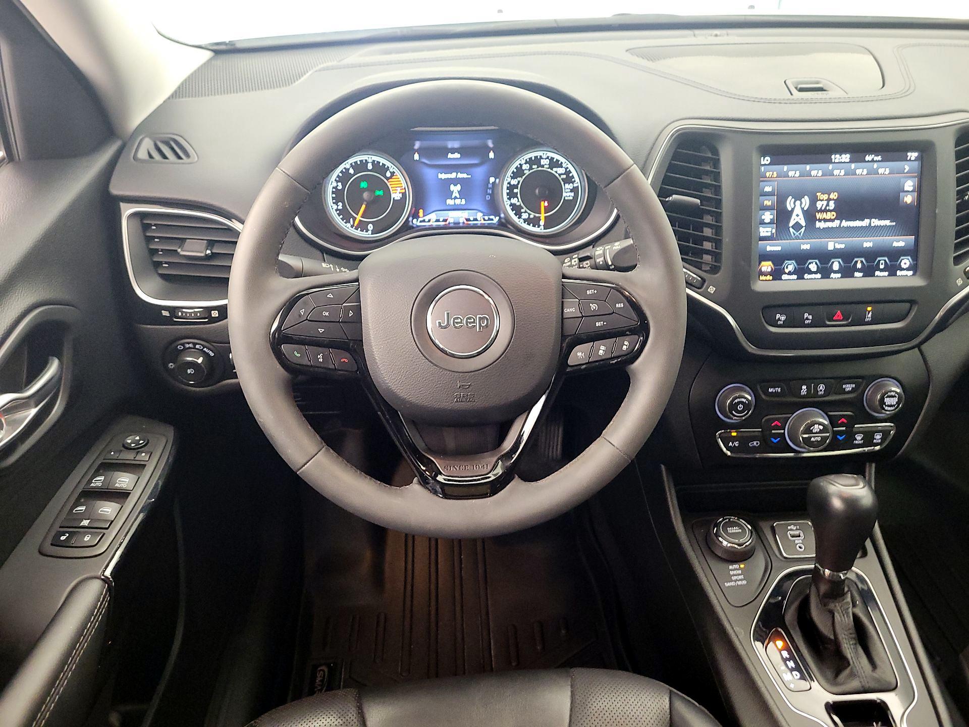 Thumbnail: 2023 Jeep Cherokee - 10