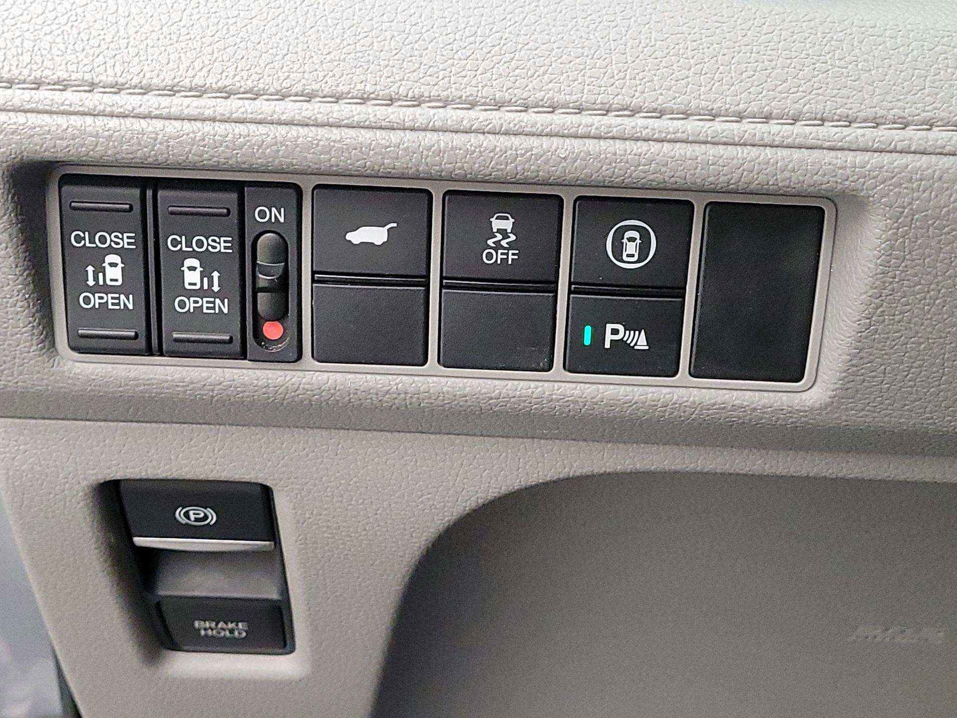 Thumbnail: 2024 Honda Odyssey - 13