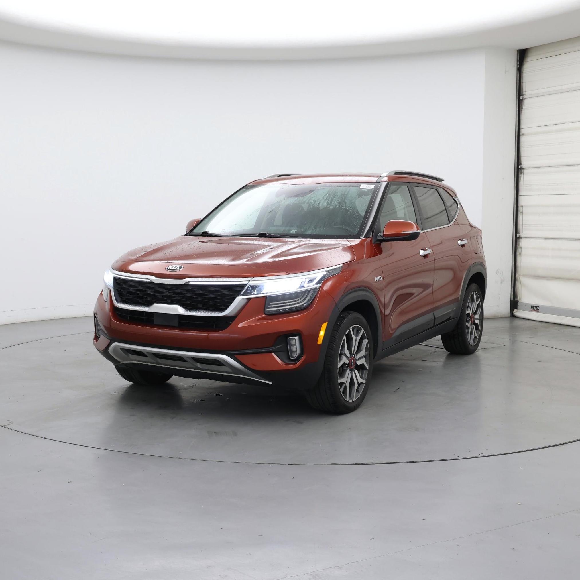 Thumbnail: 2021 Kia Seltos - 4