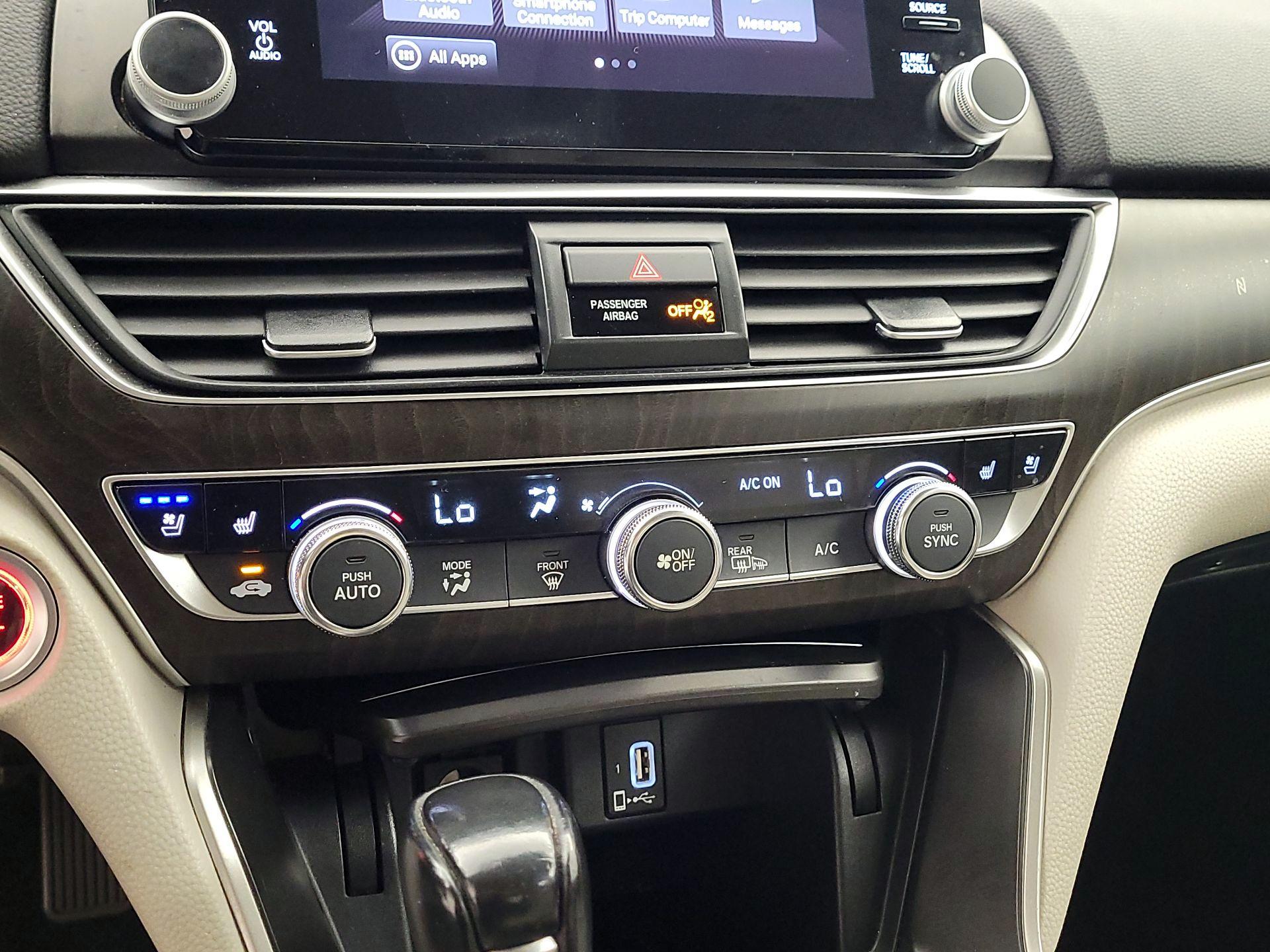 Thumbnail: 2018 Honda Accord - 16